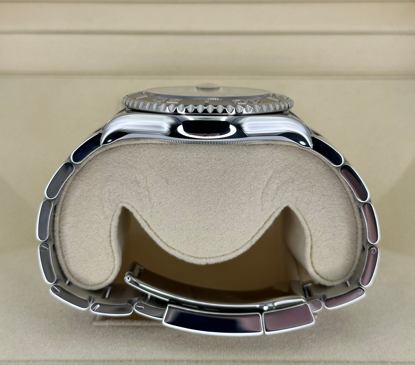 2019 Rolex Yacht-Master 40mm 116622 Stainless Steel Rhodium Dial - MyWatchLLC