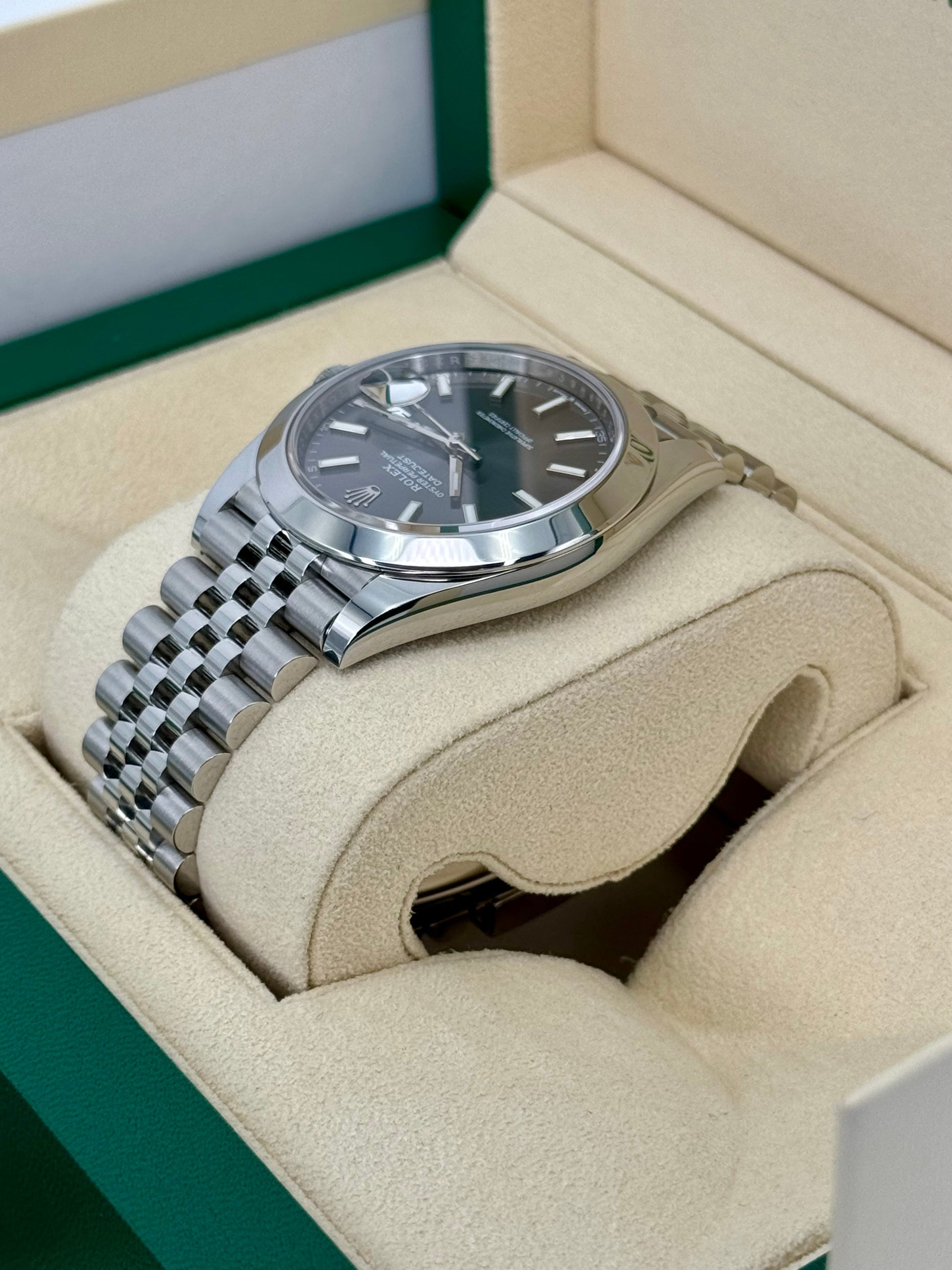 NEW Rolex 2023 Datejust 41mm 126300 Jubilee Rhodium Dial - MyWatchLLC