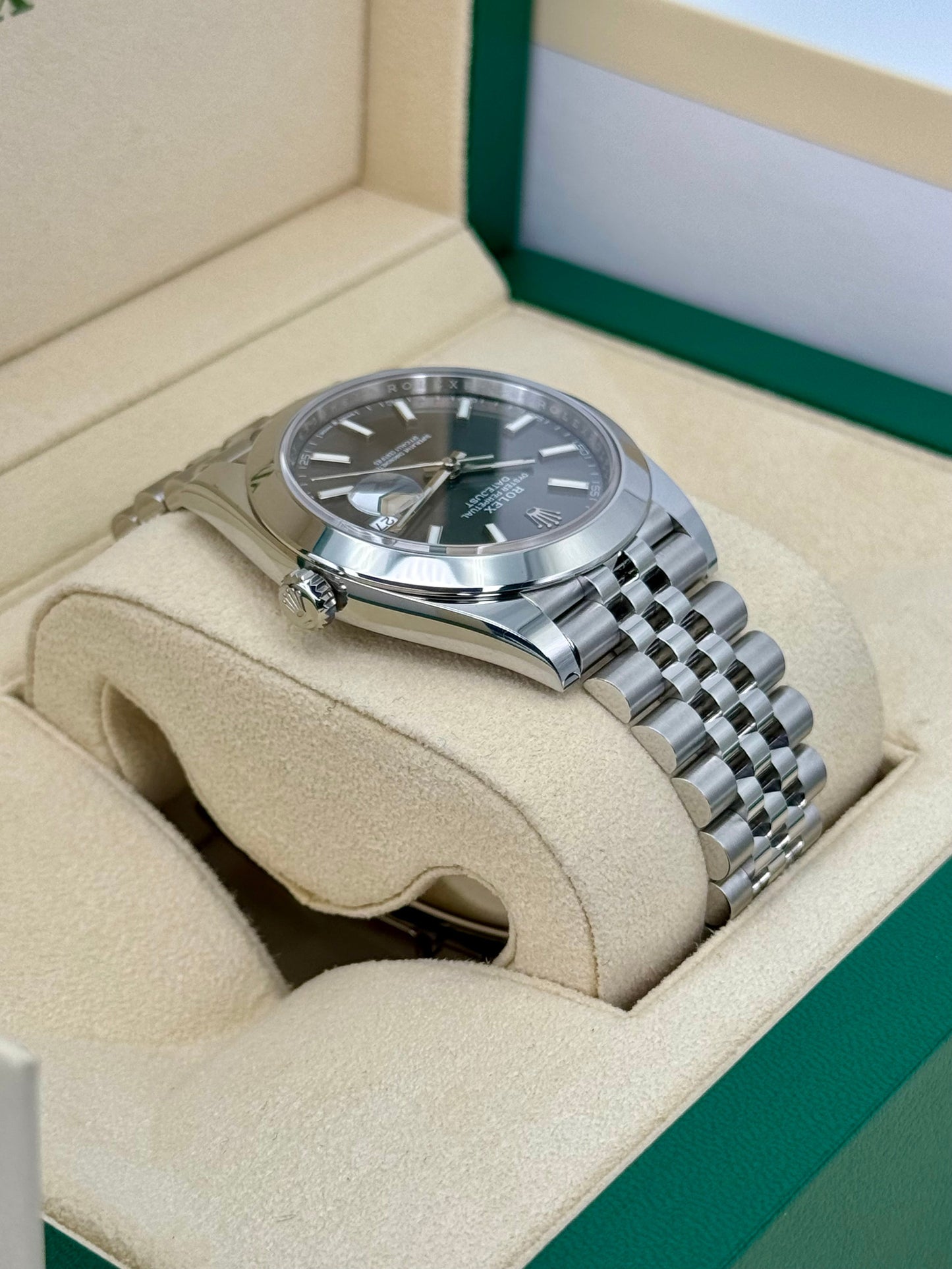 NEW Rolex 2023 Datejust 41mm 126300 Jubilee Rhodium Dial - MyWatchLLC