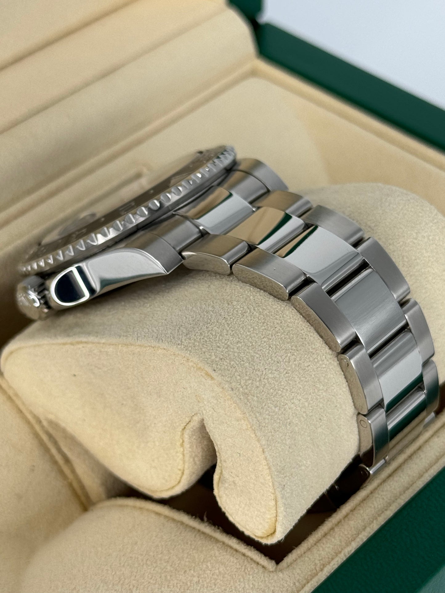 2013 Rolex GMT-Master II 40mm 116710LN Stainless Steel Black Dial - MyWatchLLC