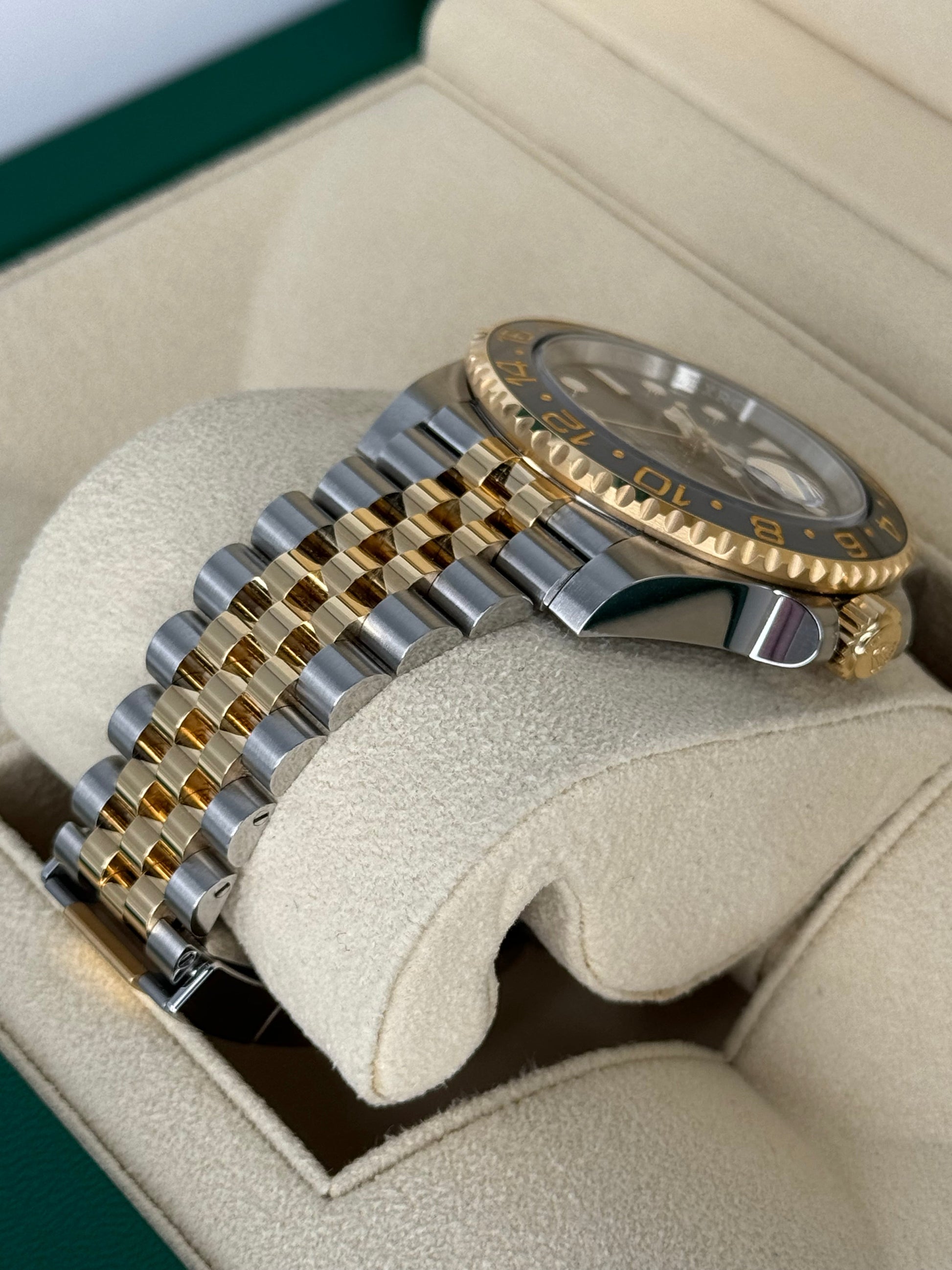 NEW 2023 Rolex GMT-Master II 40mm 126713GRNR Two-Tone Jubilee - MyWatchLLC