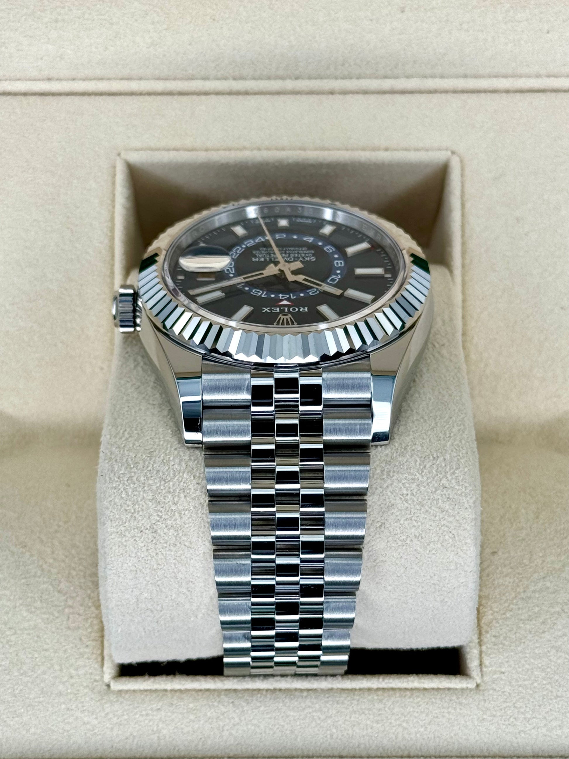 NEW 2023 Rolex Sky-Dweller 42mm 326934 Stainless Steel Jubilee Blue Dial - MyWatchLLC