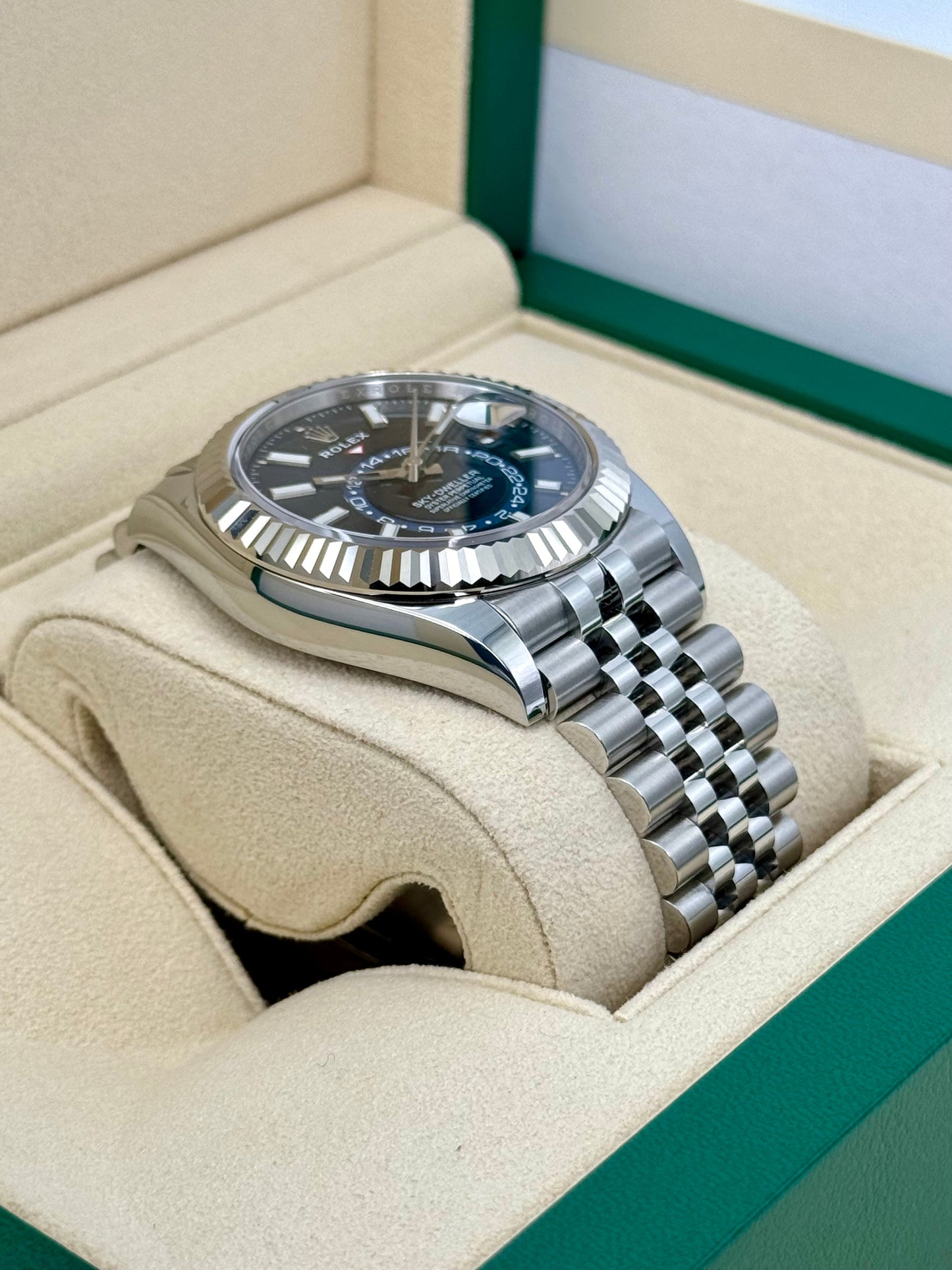 NEW 2023 Rolex Sky-Dweller 42mm 326934 Stainless Steel Jubilee Blue Dial - MyWatchLLC