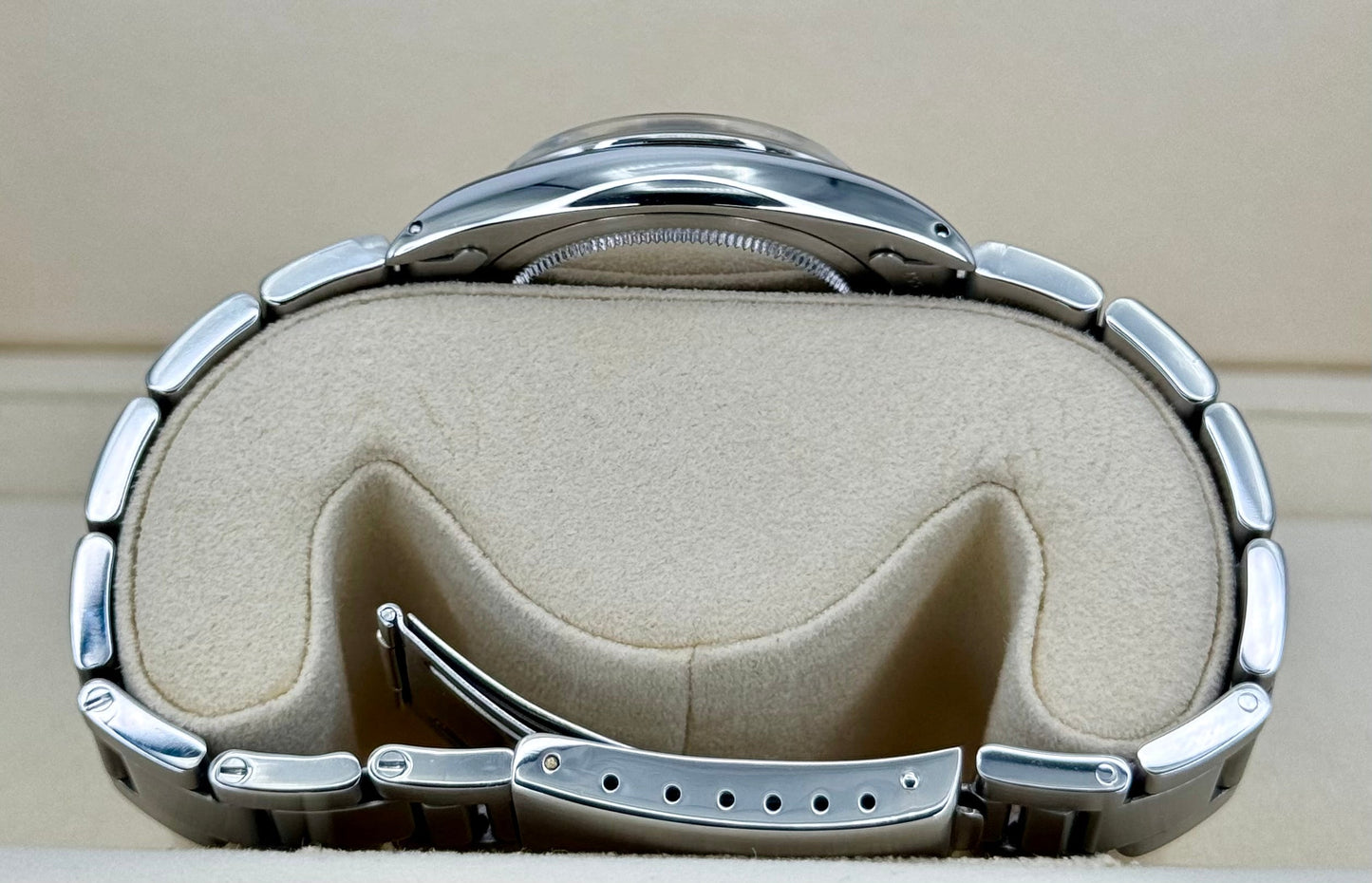 Rolex Oyster Date 34mm 6694 Black Dial - MyWatchLLC