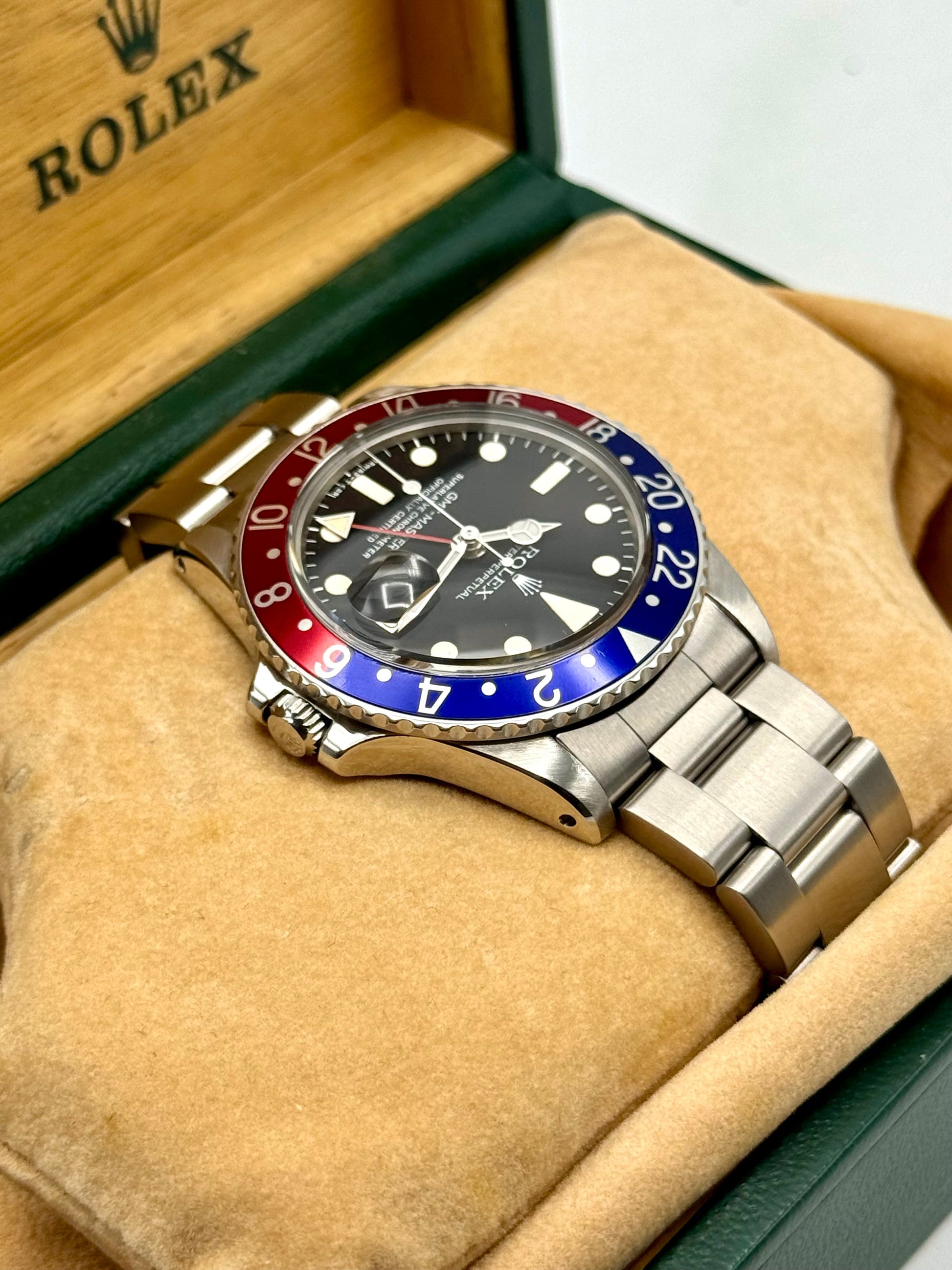 1978 Rolex GMT-Master "Pepsi" 40mm 1675 Oyster - MyWatchLLC