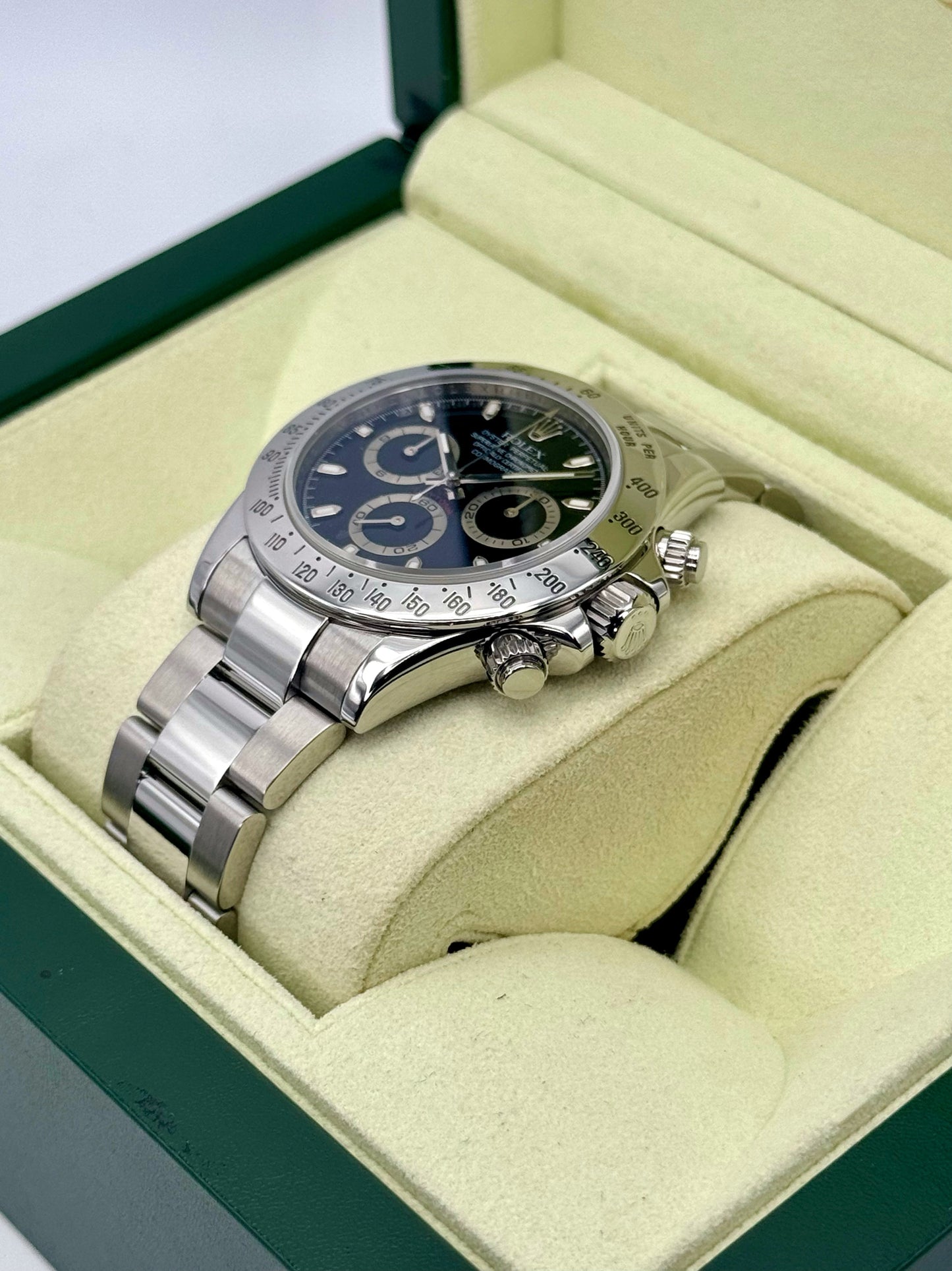 2009 Rolex Daytona 40mm 116520 Stainless Steel Black Dial - MyWatchLLC