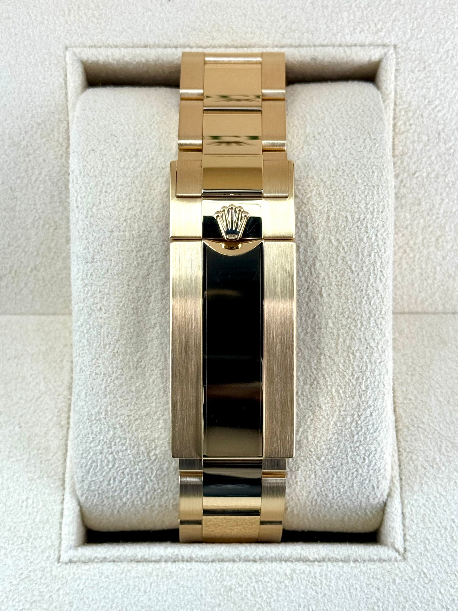 NEW 2024 Rolex Submariner "Bluesy" 41mm 126618LB Yellow Gold Blue Dial - MyWatchLLC