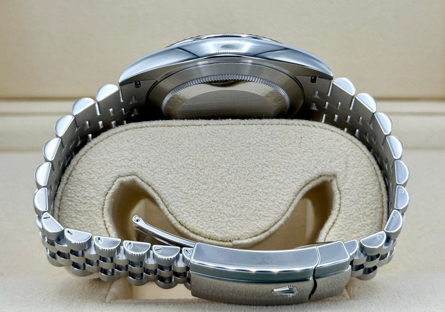 2022 Rolex Datejust 41mm 126334 Stainless Steel Jubilee Blue Dial - MyWatchLLC