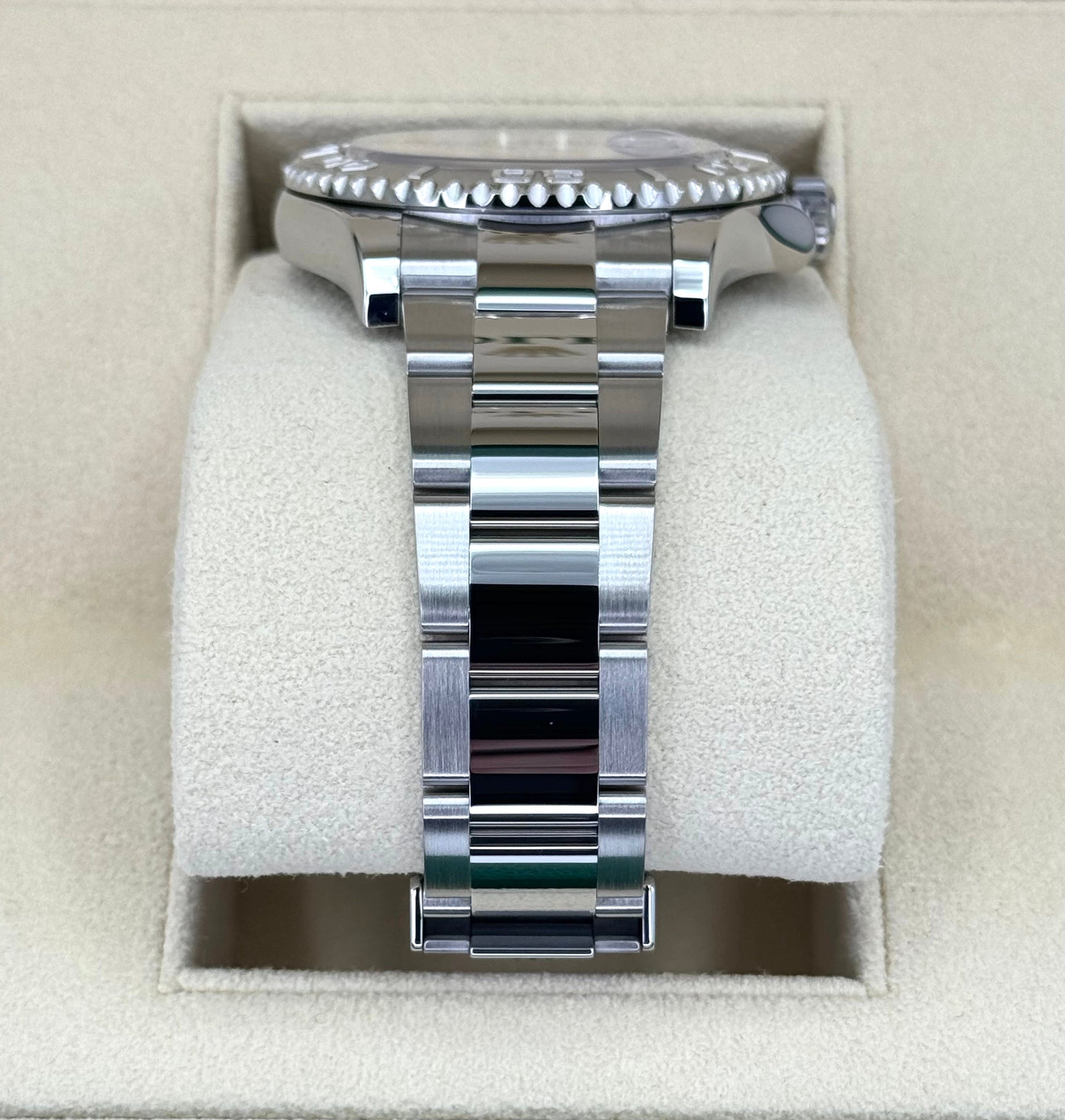 2023 Rolex Yacht-Master 40m 126622 Stainless Steel Blue Dial - MyWatchLLC