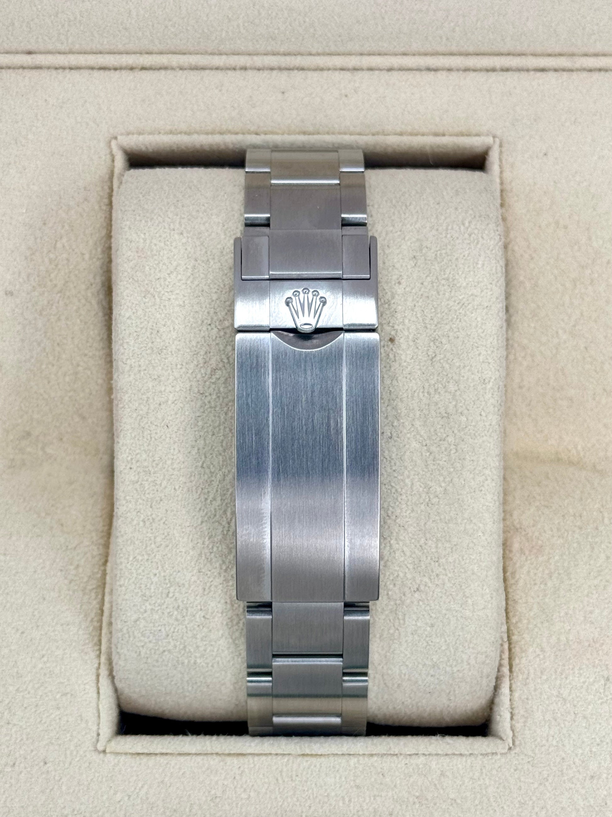 2018 Rolex Submariner “Hulkâ€?40mm 116610LV Green Dial - MyWatchLLC