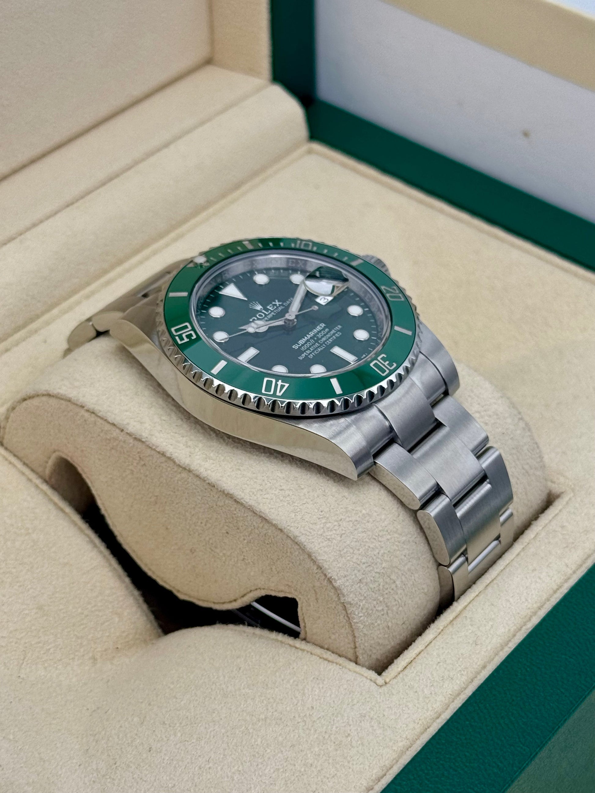 2018 Rolex Submariner “Hulkâ€?40mm 116610LV Green Dial - MyWatchLLC