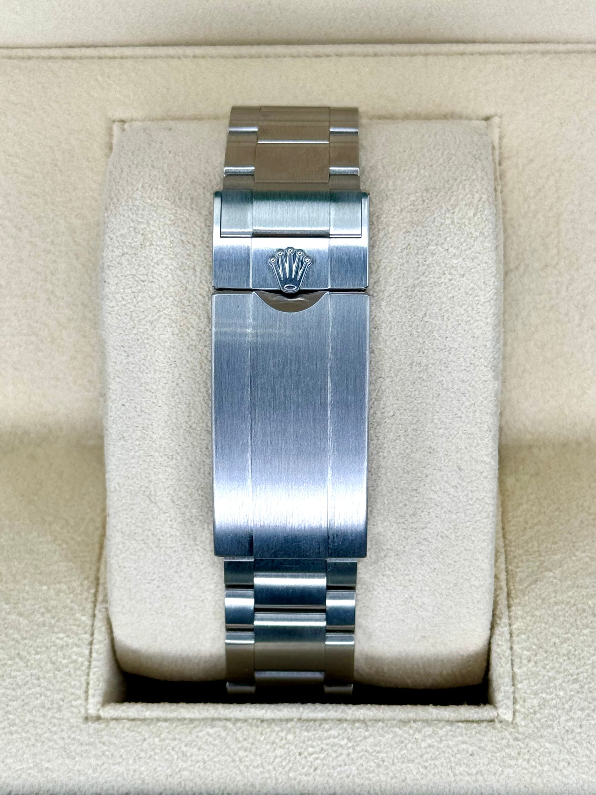 NEW 2023 Rolex  Submariner 41mm 124060 Stainless Steel Black Dial - MyWatchLLC