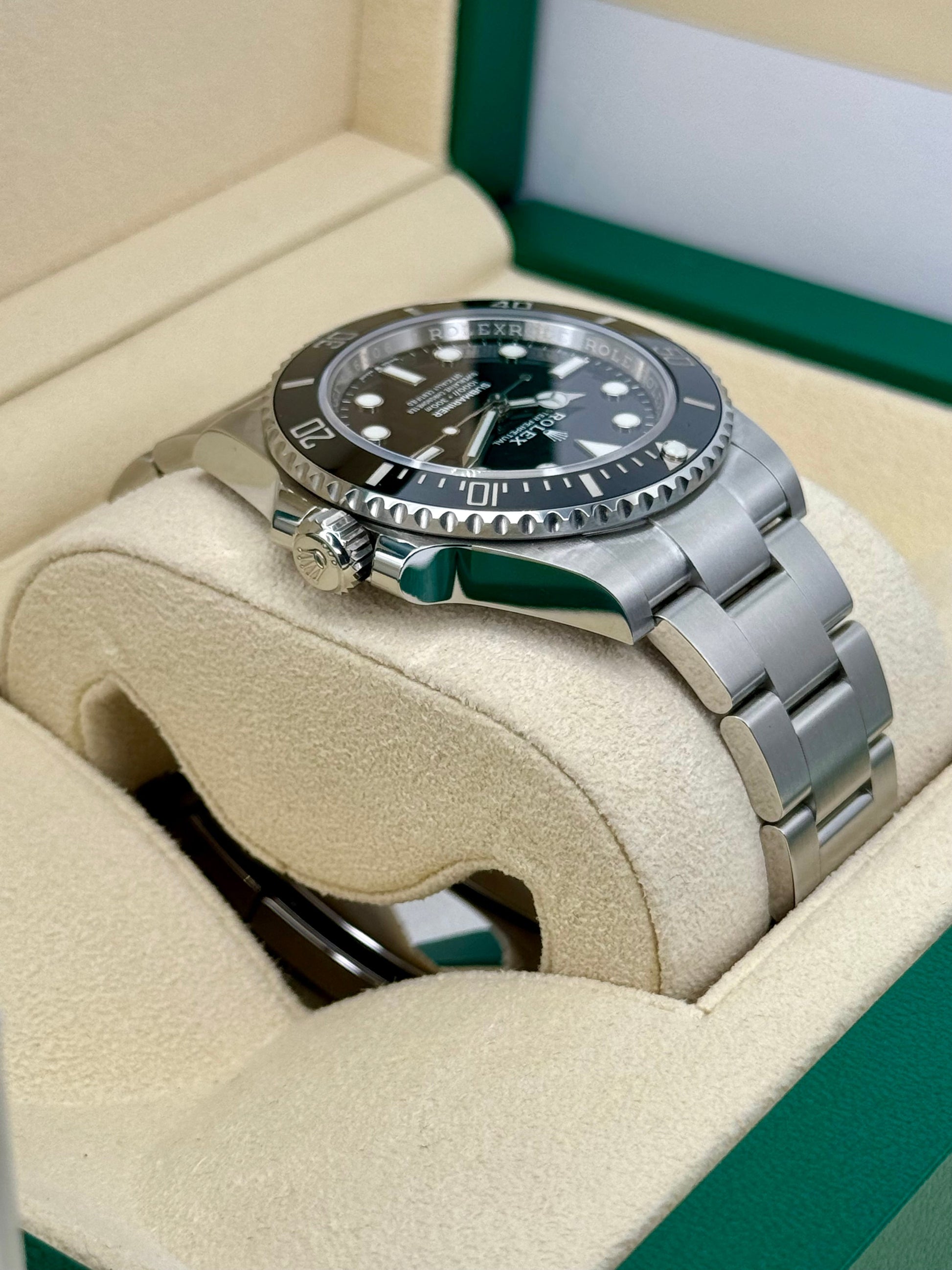 NEW 2023 Rolex  Submariner 41mm 124060 Stainless Steel Black Dial - MyWatchLLC