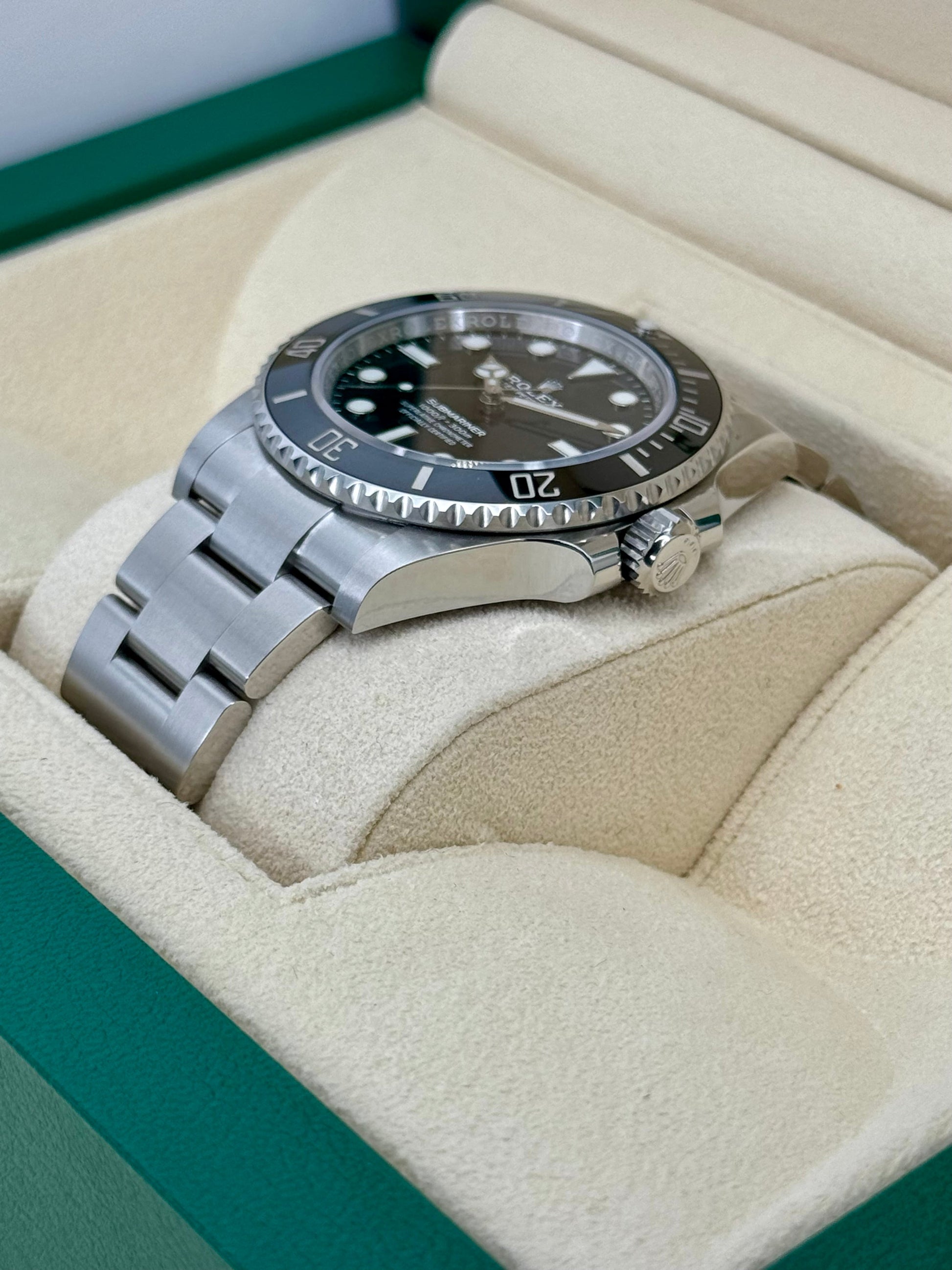 NEW 2023 Rolex  Submariner 41mm 124060 Stainless Steel Black Dial - MyWatchLLC