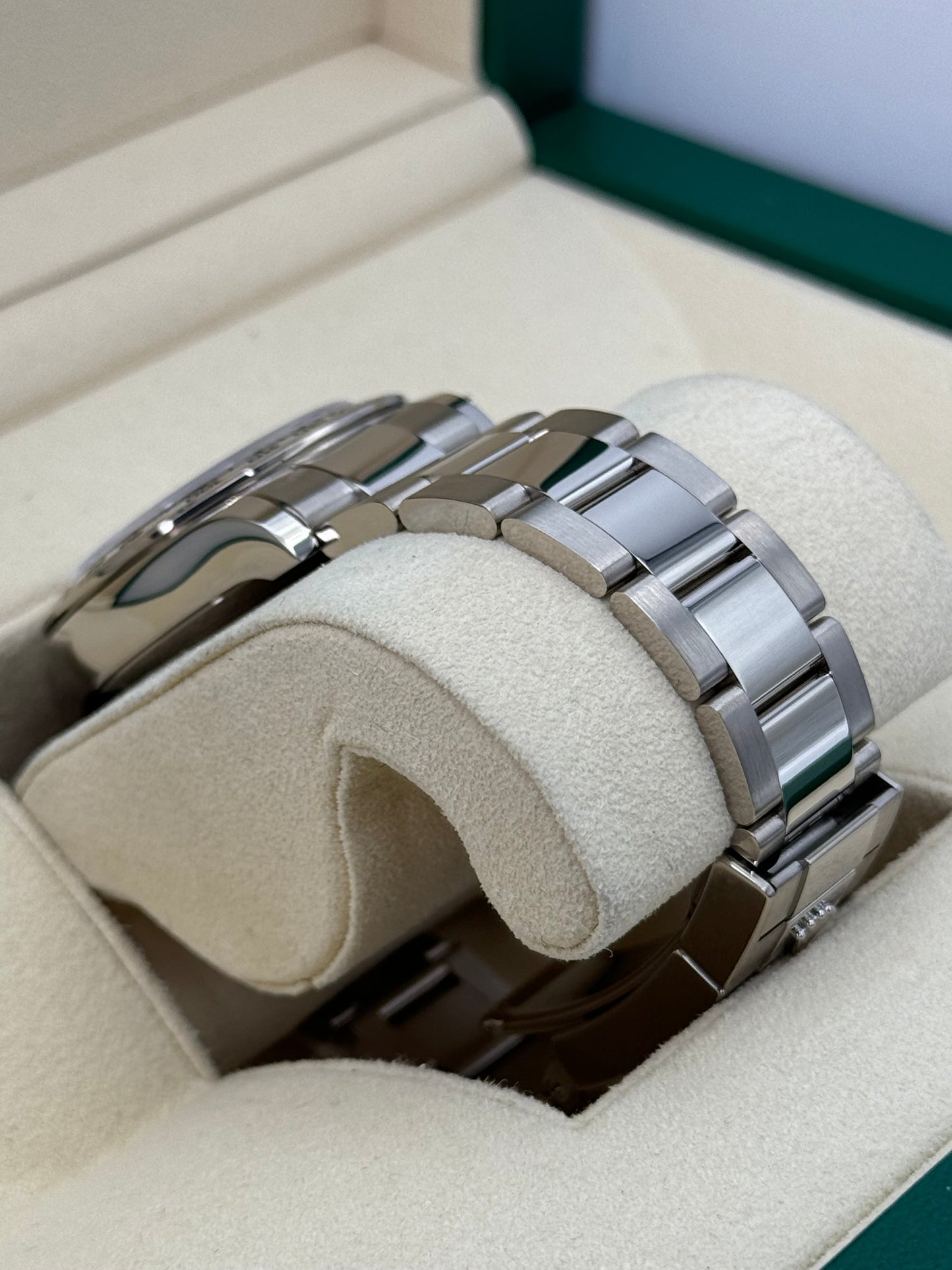 2021 Rolex Daytona 40mm 116509 White Gold Blue Dial - MyWatchLLC