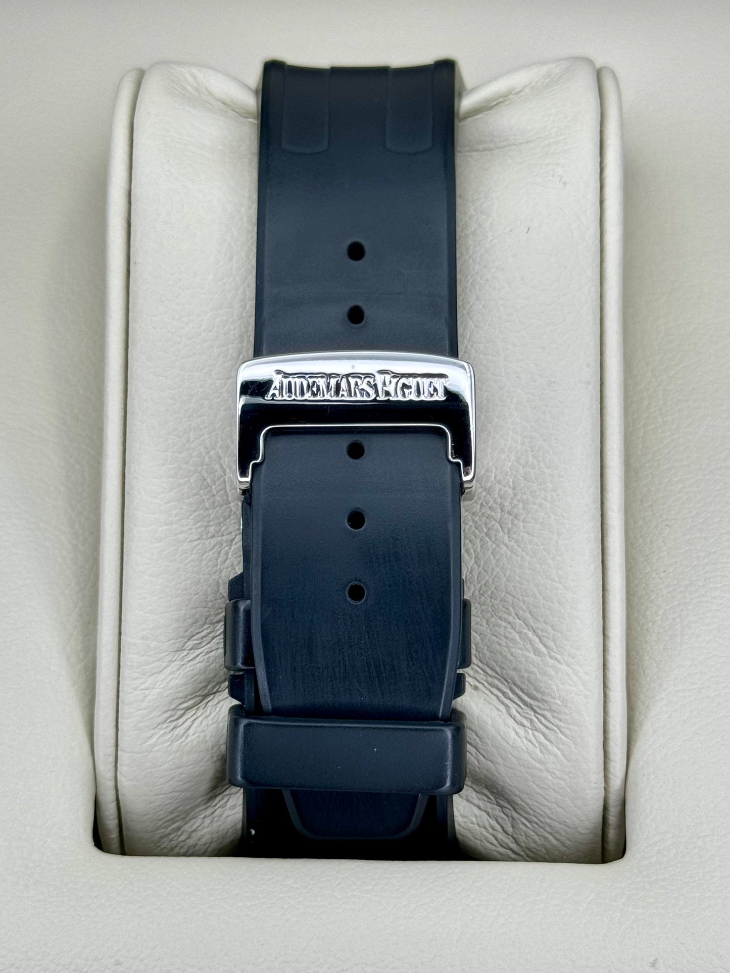 2006 AP Royal Oak Offshore 42mm 25940SK.OO.D002CA.01.A Chronograph - MyWatchLLC