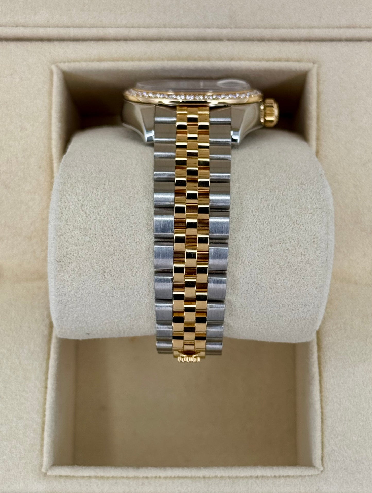 2018 Lady-Datejust 28mm 279383RBR Lavender Stripe Motif Diamond Dial - MyWatchLLC