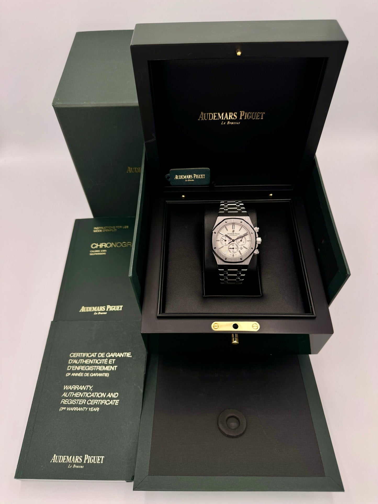 2016 Audemars Piguet Royal Oak Chronograph 41mm 26320ST White Dial - MyWatchLLC