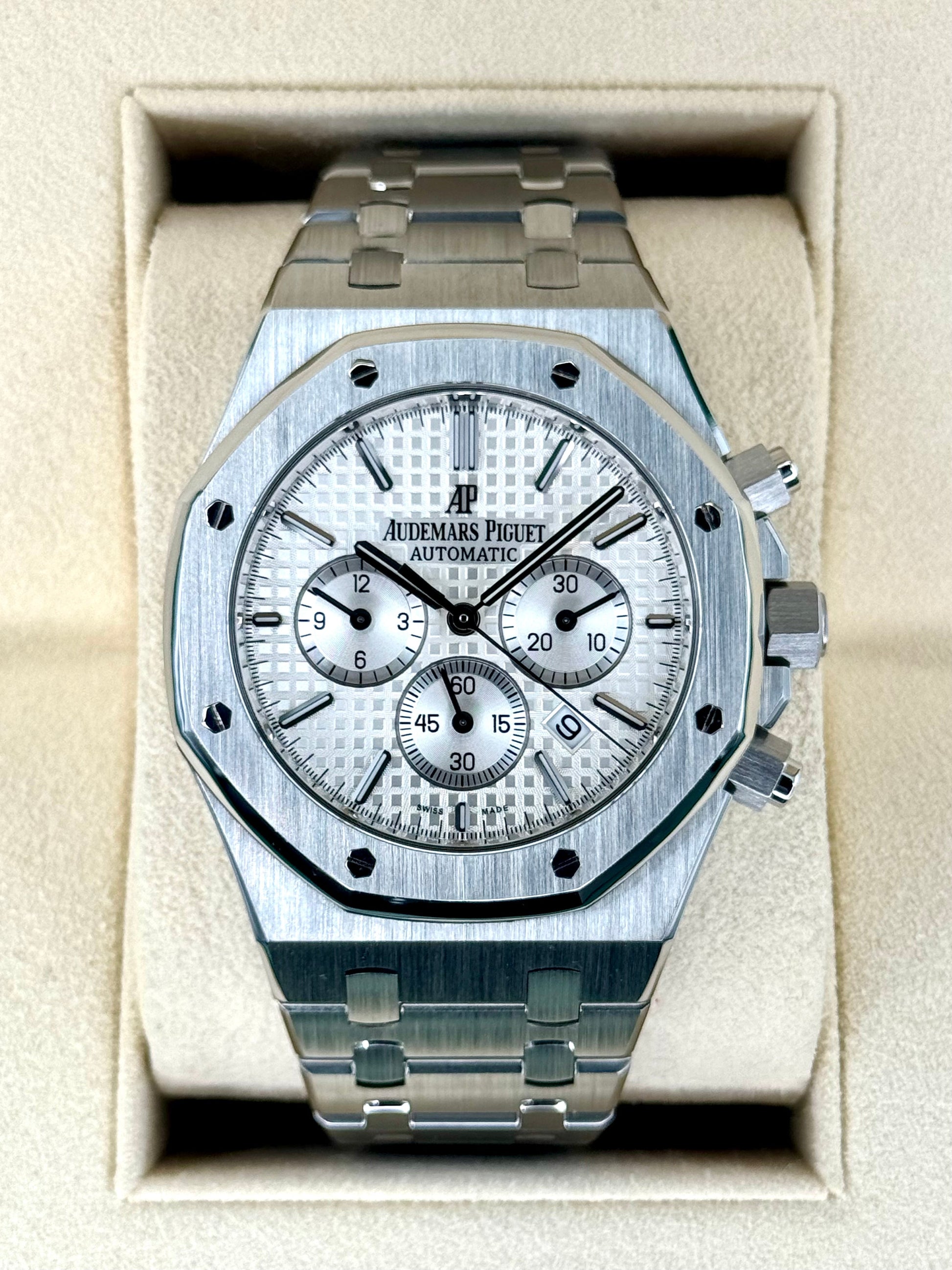 2016 Audemars Piguet Royal Oak Chronograph 41mm 26320ST White Dial - MyWatchLLC