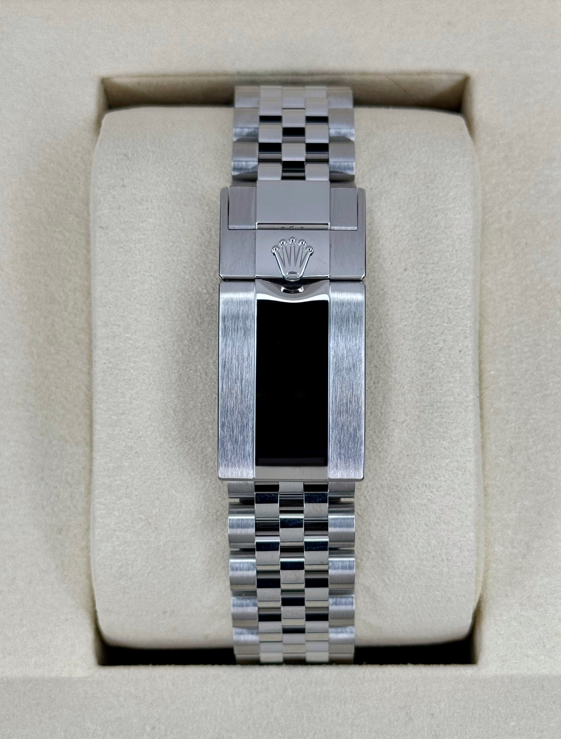 NEW 2025 Rolex GMT-Master II "Bruce Wayne" 40mm 126710GRNR Jubilee - MyWatchLLC