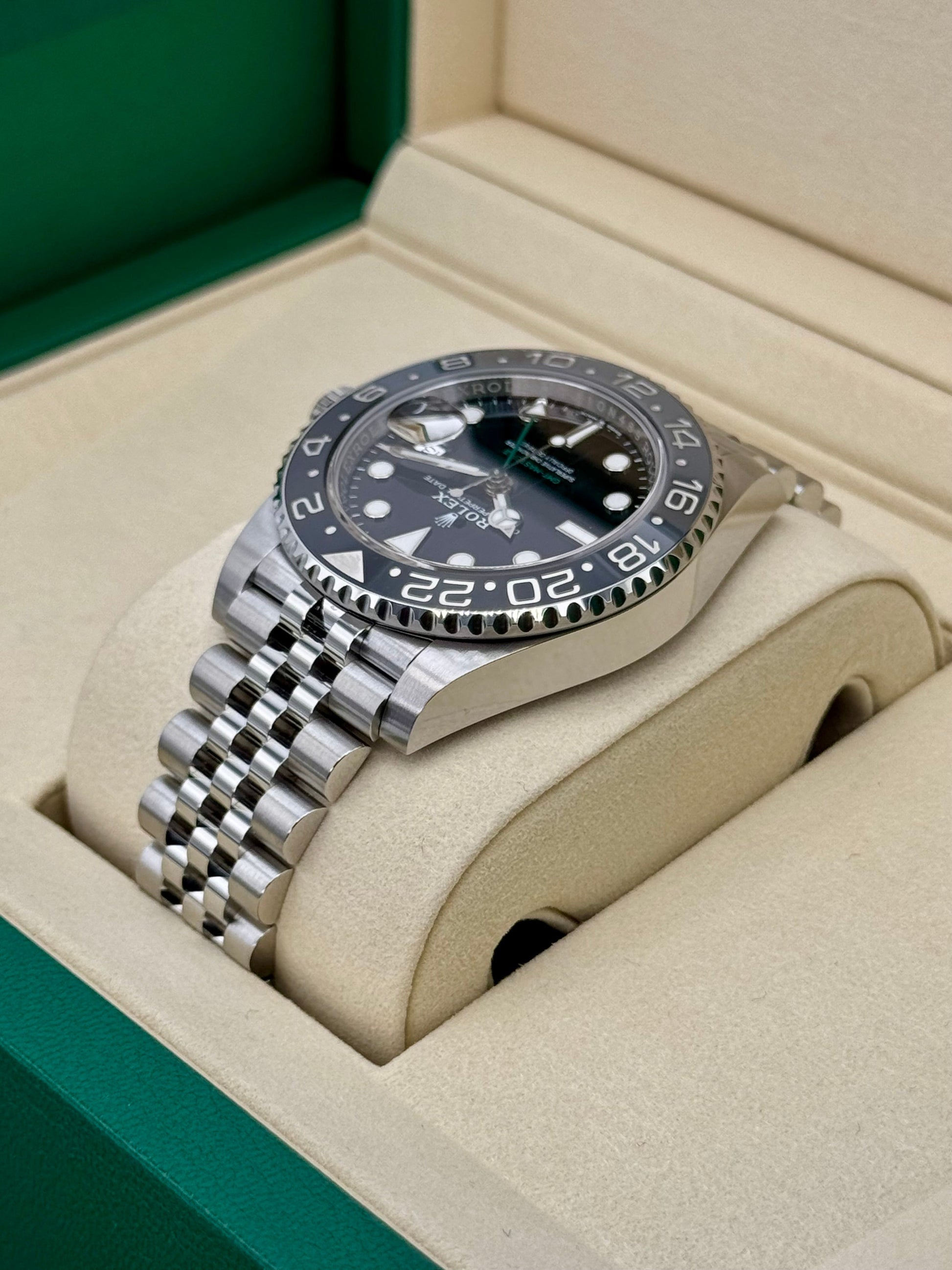 NEW 2025 Rolex GMT-Master II "Bruce Wayne" 40mm 126710GRNR Jubilee - MyWatchLLC