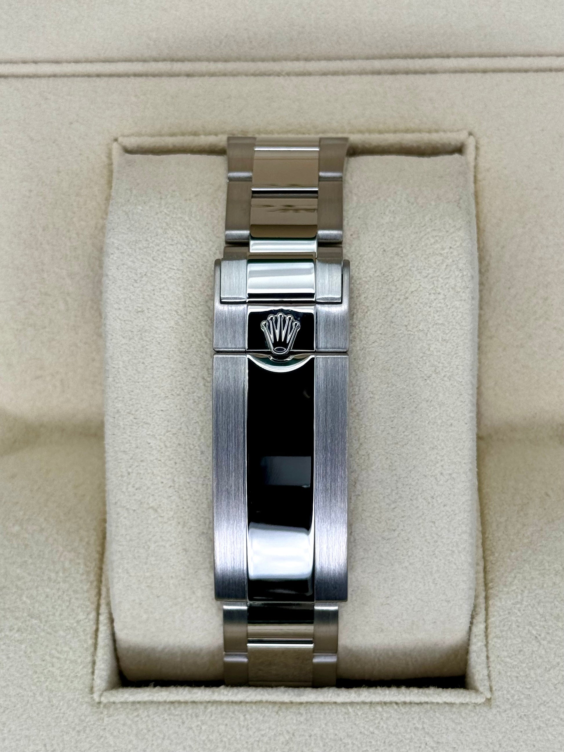 2012 Rolex Submariner Date "Smurf" 40mm 116619 White Gold Blue Dial - MyWatchLLC