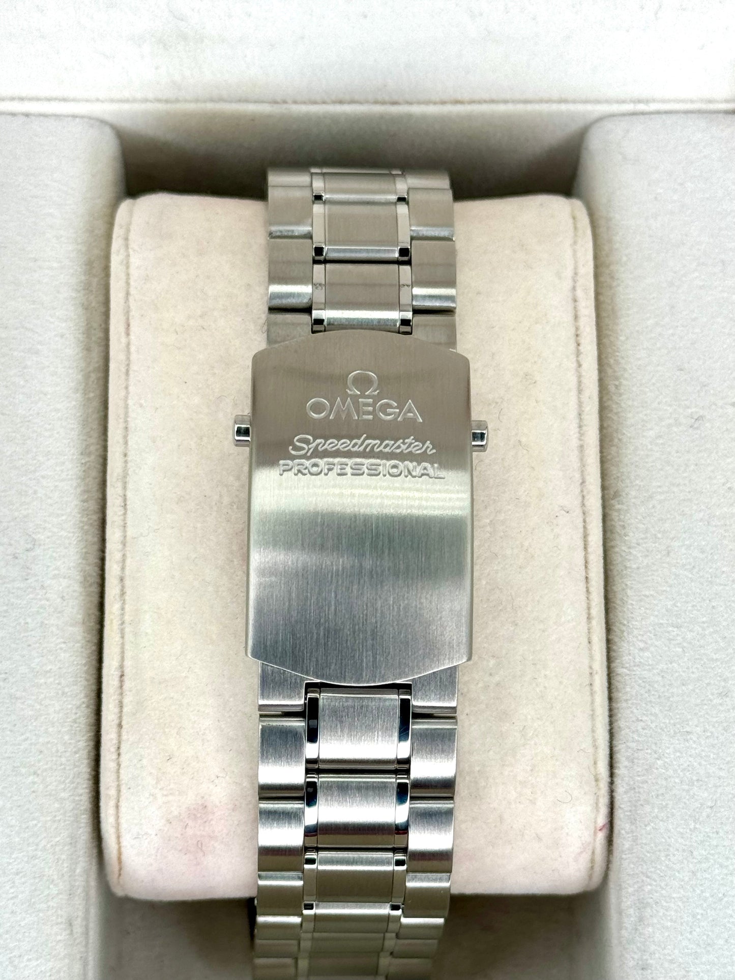 2013 Omega Speedmaster 42mm 3576.50.00 Professional Moonphase - MyWatchLLC