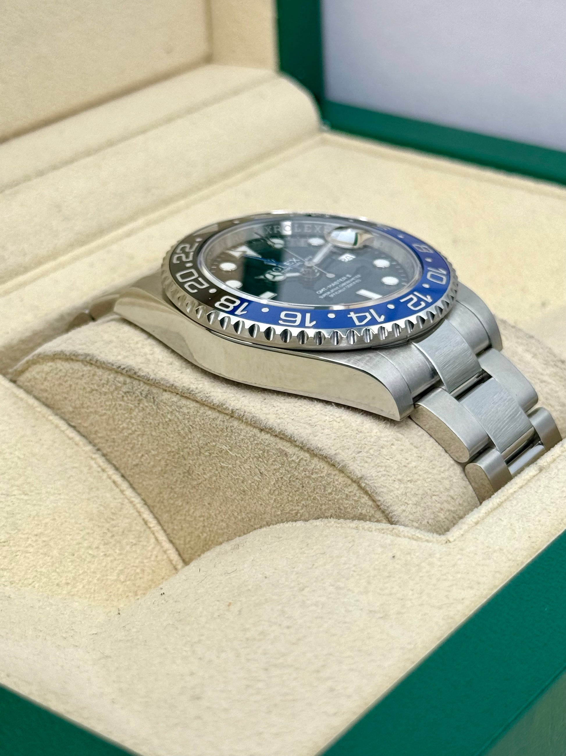 2014 Rolex GMT-Master II “Batmanâ€?40mm 116710BLNR Oyster Black Dial - MyWatchLLC