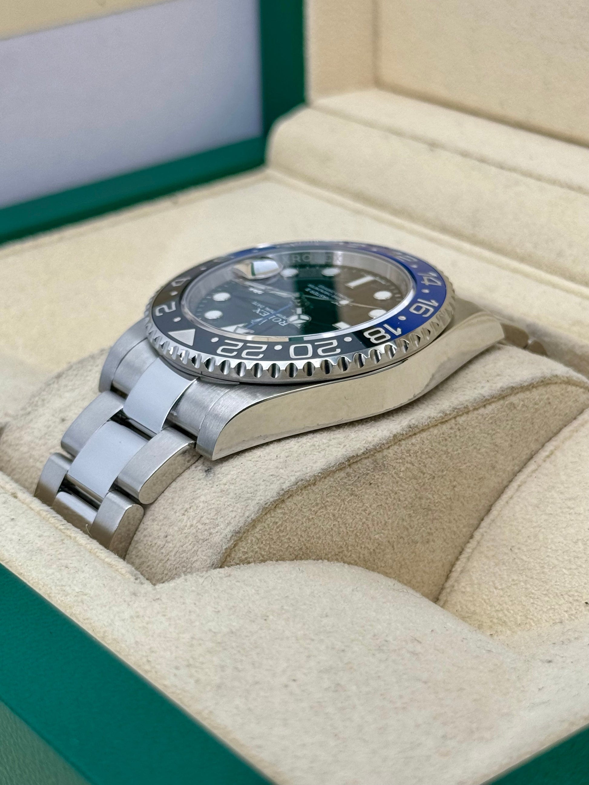 2014 Rolex GMT-Master II “Batmanâ€?40mm 116710BLNR Oyster Black Dial - MyWatchLLC