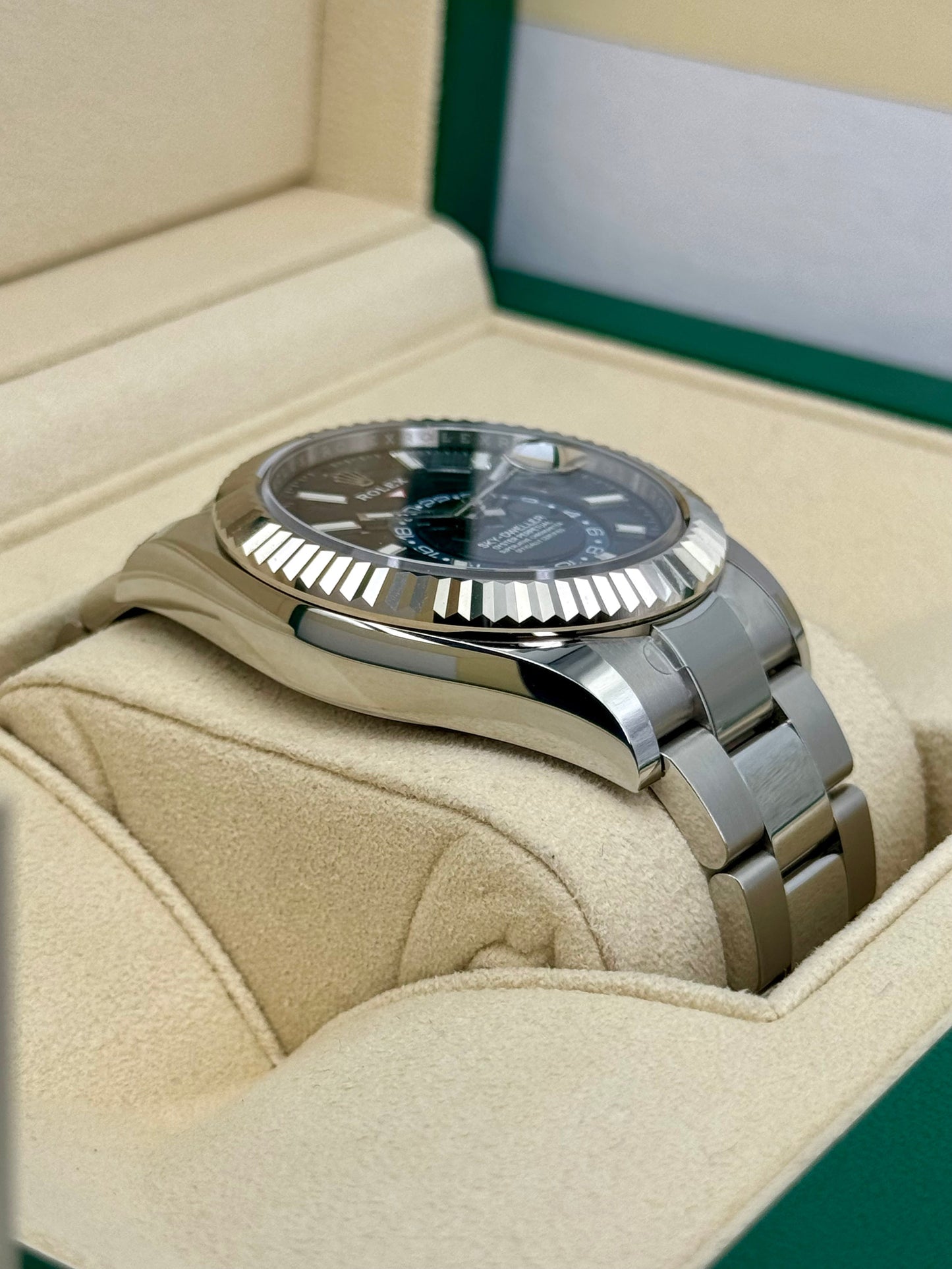 NEW 2022 Sky-Dweller 42mm 326934 Stainless Steel Oyster Blue Dial - MyWatchLLC