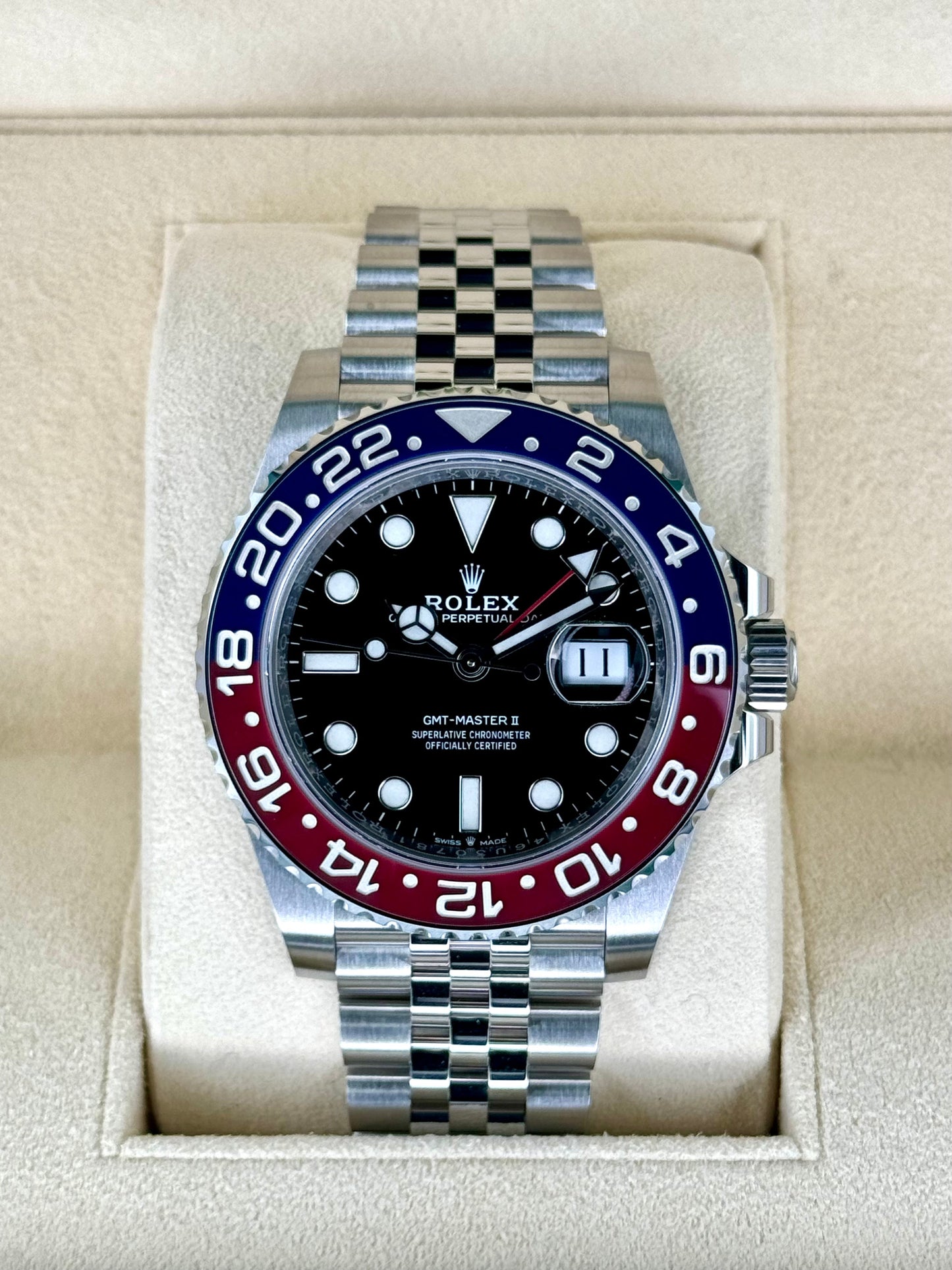 NEW 2019 GMT-Master II “Pepsiâ€?40mm 126710BLRO Jubilee Black Dial - MyWatchLLC