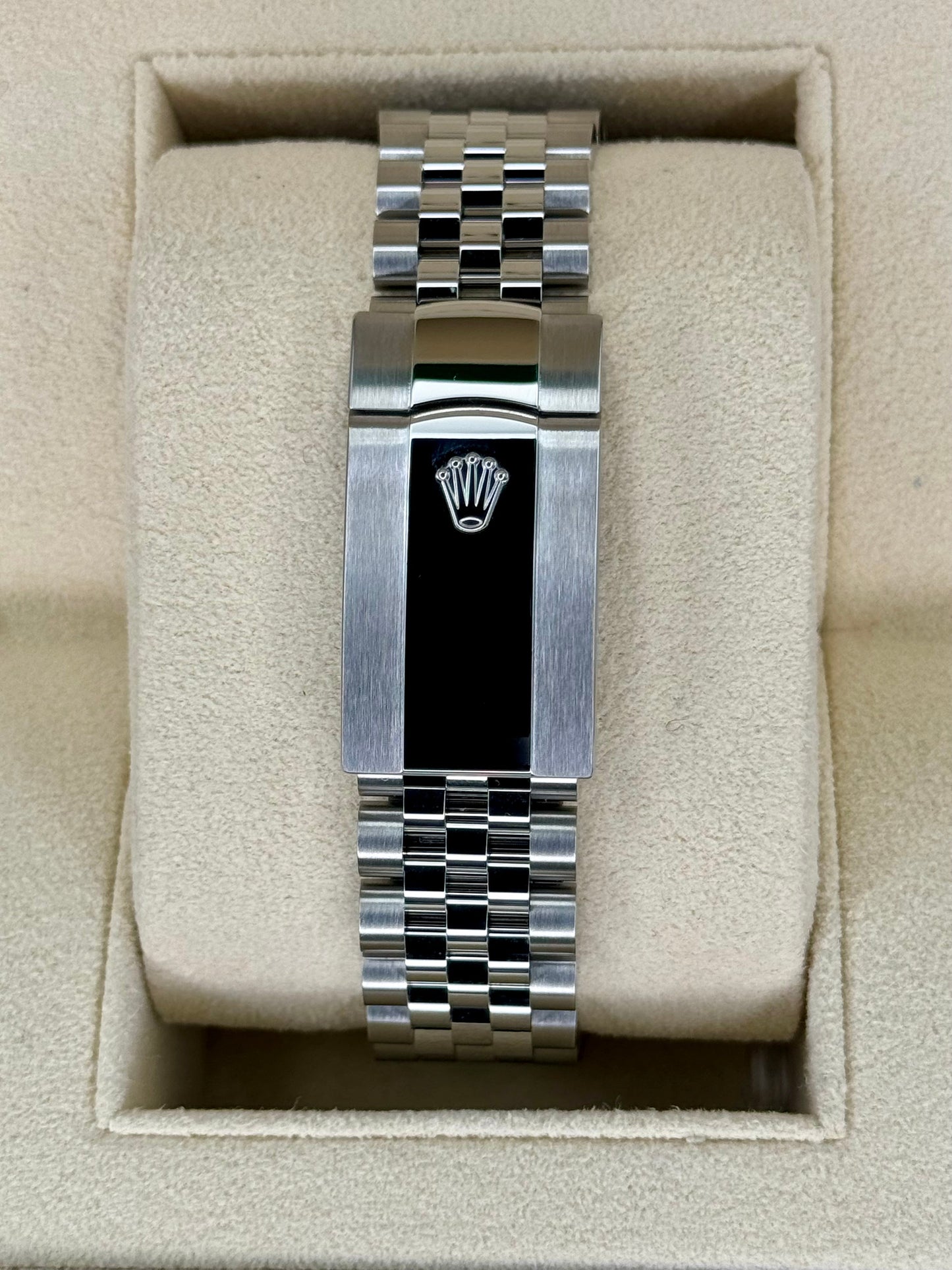 NEW 2023 Rolex Datejust 41mm 126334 Stainless Steel Jubilee Black Dial - MyWatchLLC