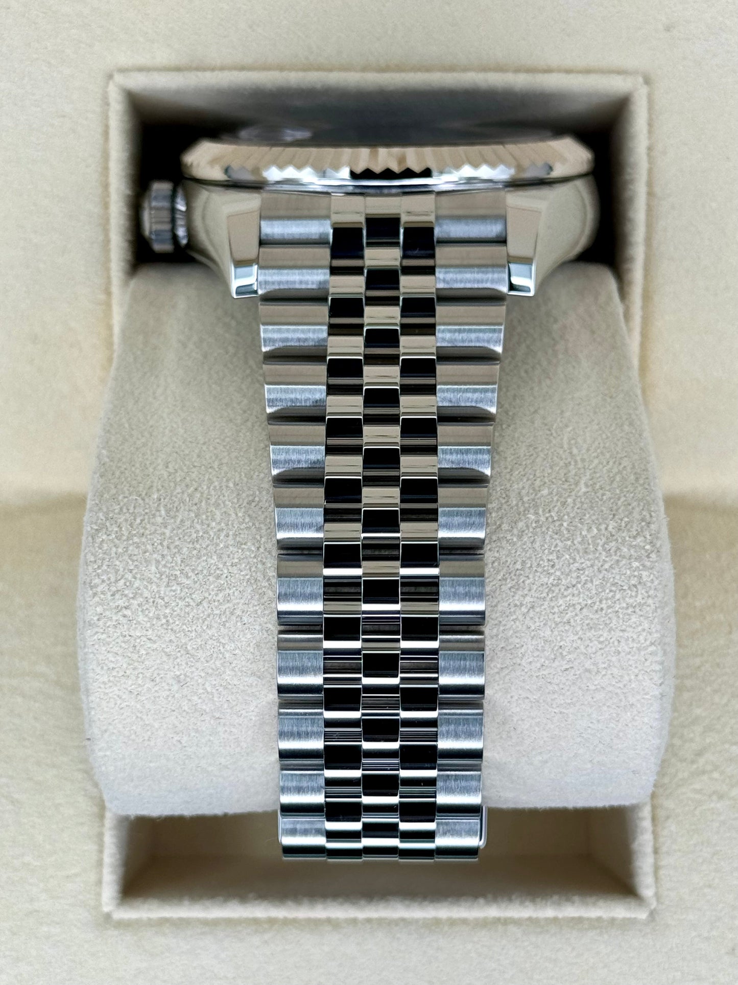 2021 Rolex Sky-Dweller 42mm 326934 Jubilee Black Dial - MyWatchLLC