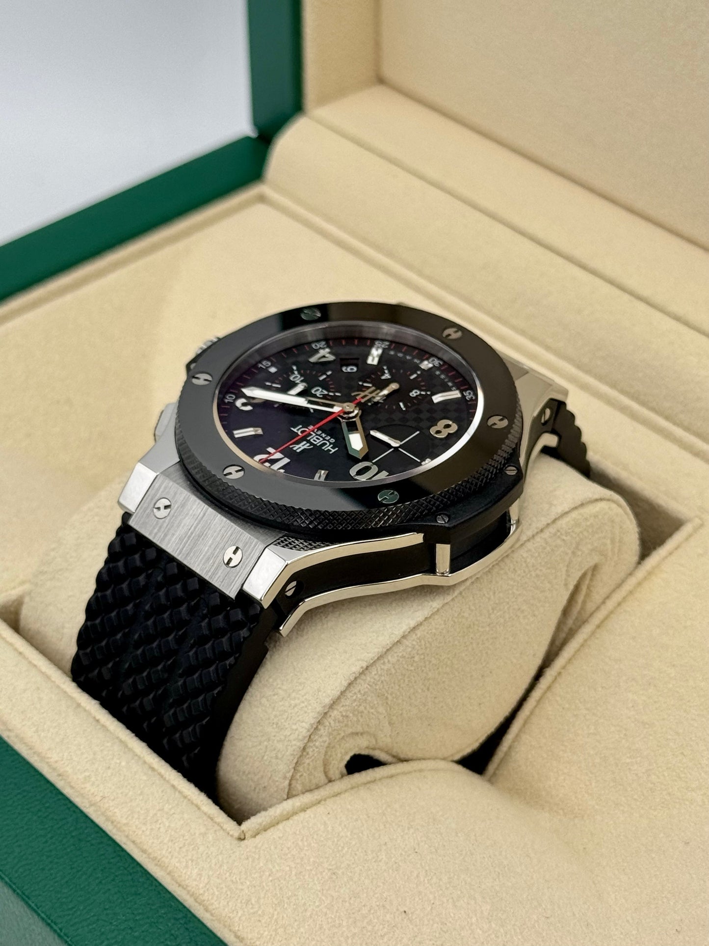 2010 Big Bang Chronograph Steele Ceramic 44mm Stainless Steel Black Dial - MyWatchLLC