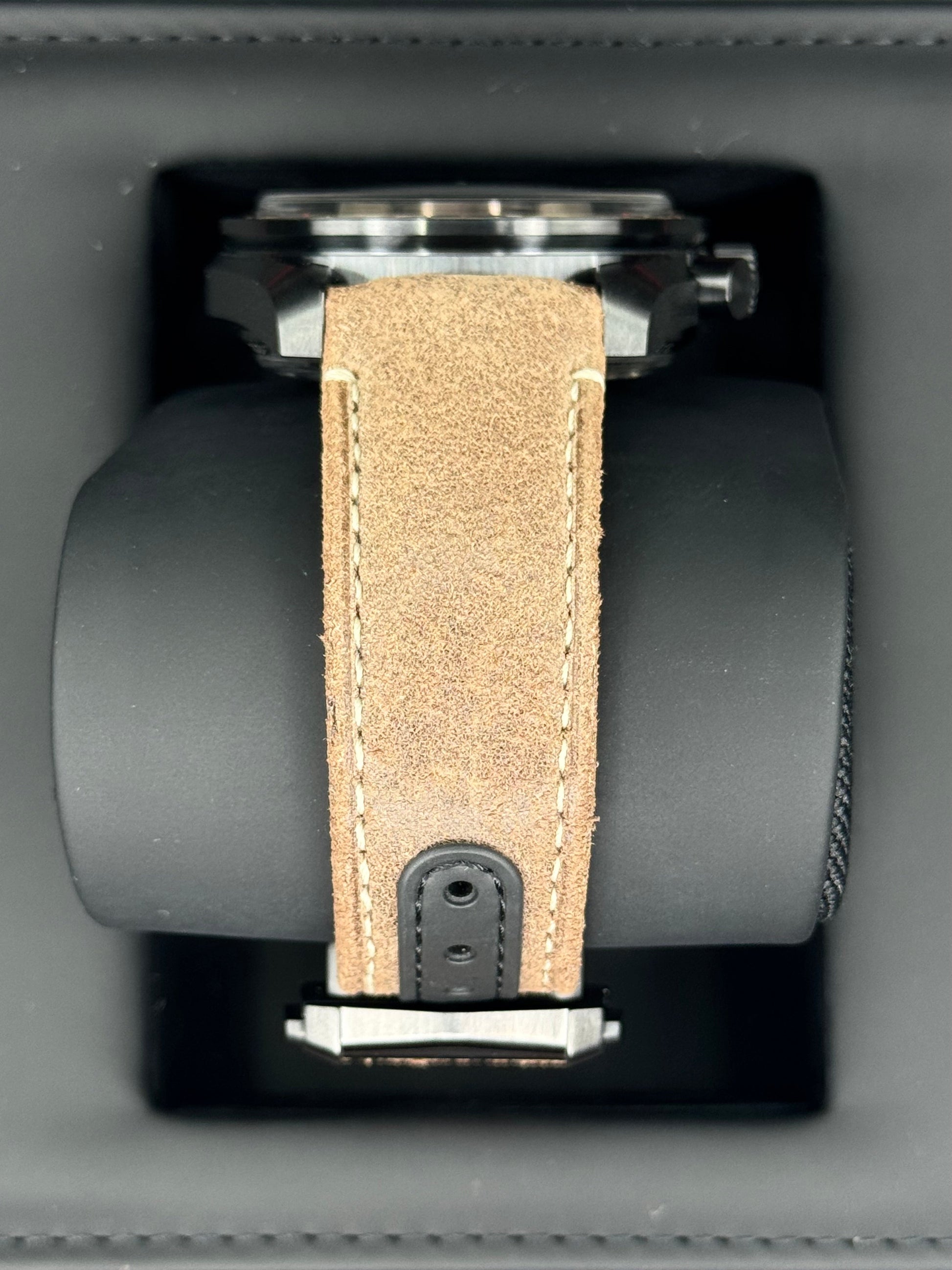 NEW 2024 Omega Speedmaster 311.92.44.51.01.006 Dark Side of the Moon - MyWatchLLC