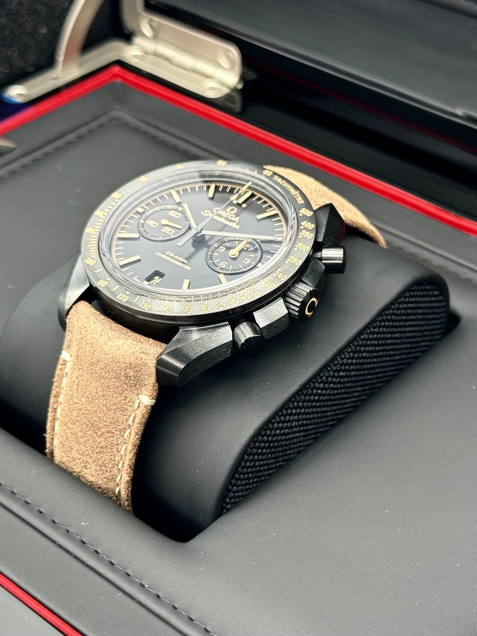 NEW 2024 Omega Speedmaster 311.92.44.51.01.006 Dark Side of the Moon - MyWatchLLC