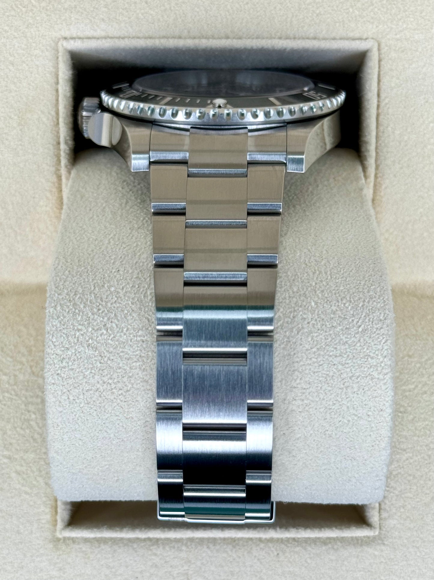 2023 Rolex Submariner 41mm 124060 Stainless Steel Black Dial - MyWatchLLC