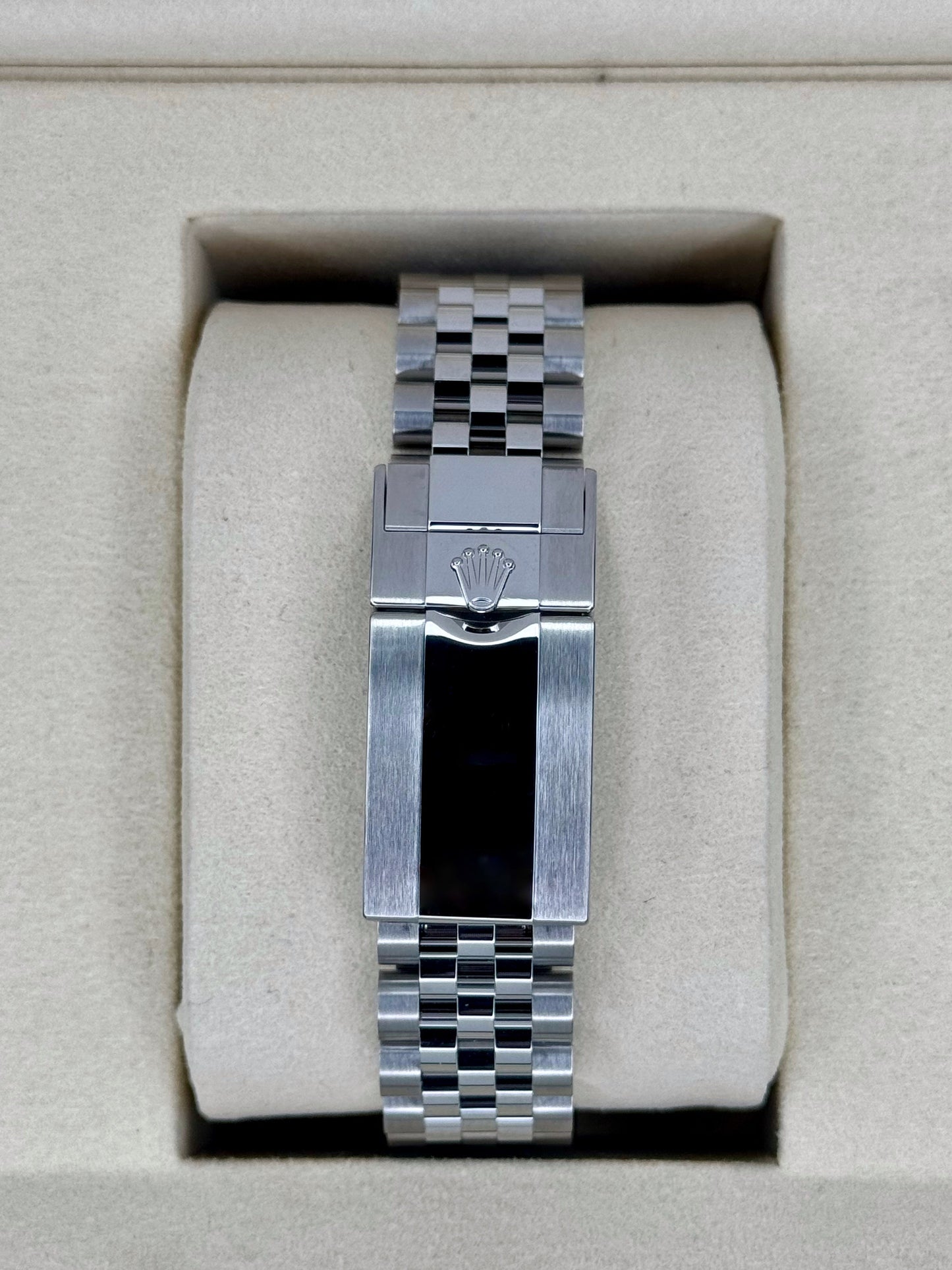 NEW 2025 Rolex GMT-Master II "Sprite" 40mm 126720VTNR Jubilee - MyWatchLLC