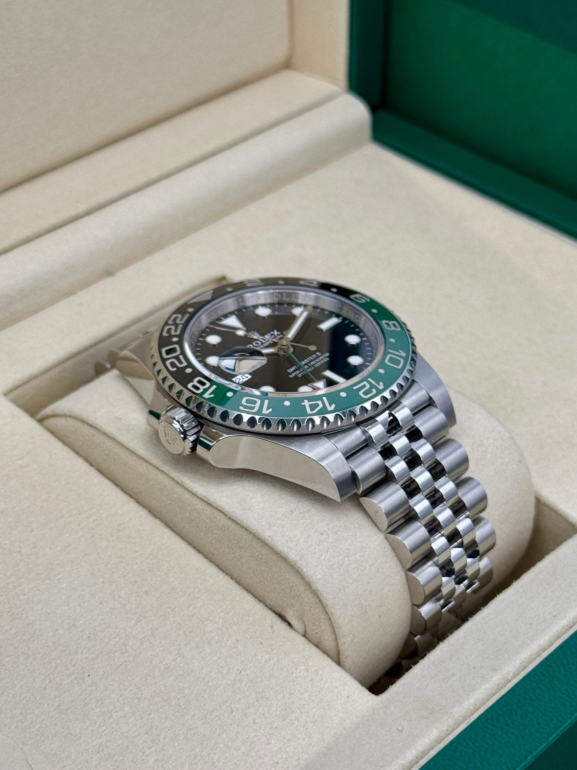NEW 2025 Rolex GMT-Master II "Sprite" 40mm 126720VTNR Jubilee - MyWatchLLC