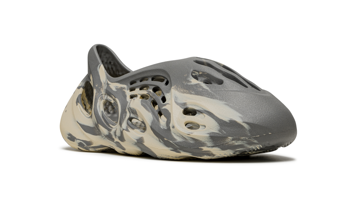 Yeezy Foam Runner MXT 7FS