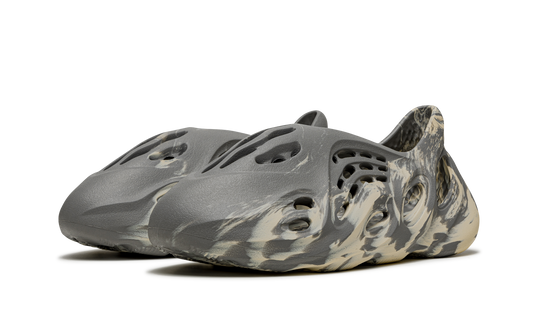 Yeezy Foam Runner MXT 2
