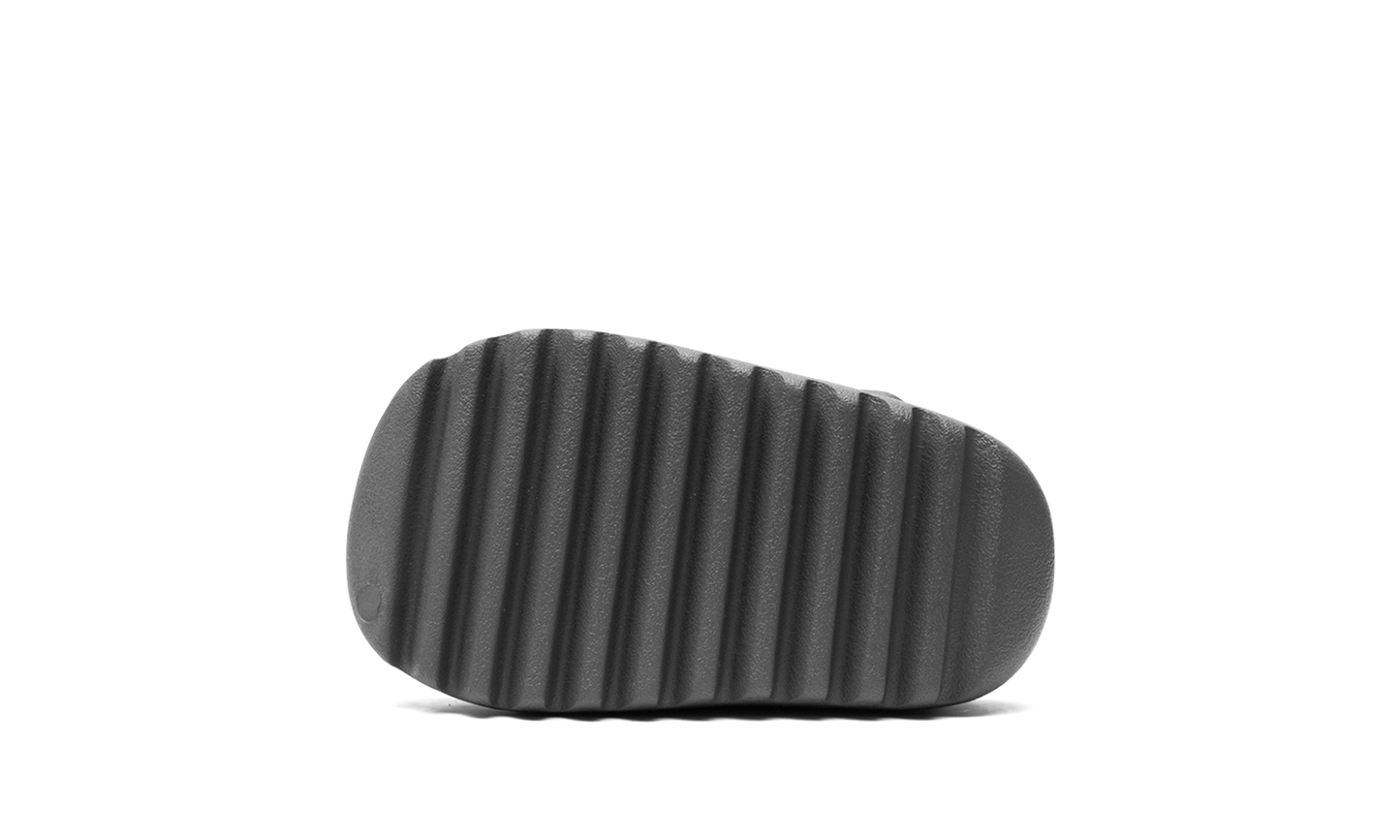 Yeezy Slides Infants 5