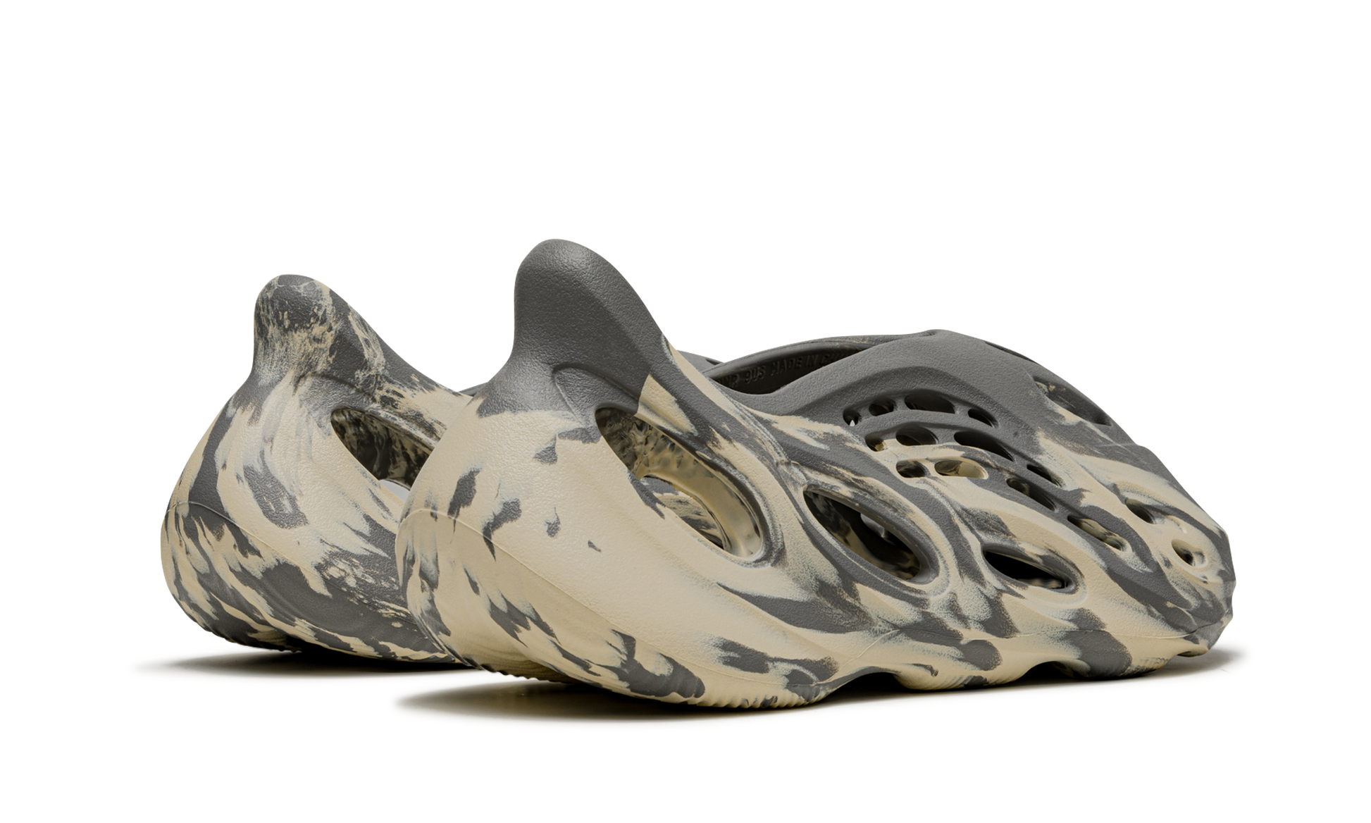 Yeezy Foam Runner MXT 3