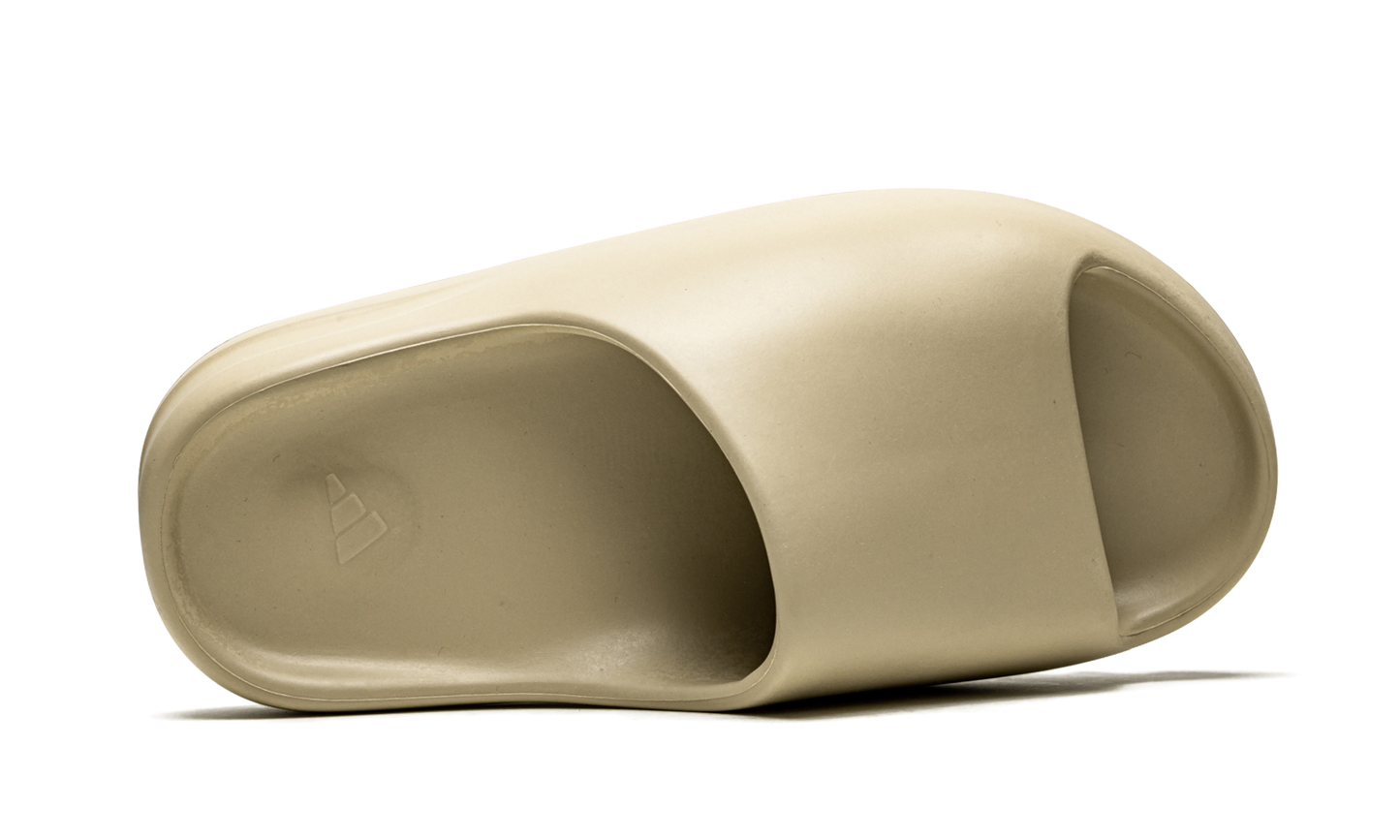 Yeezy Slide 8