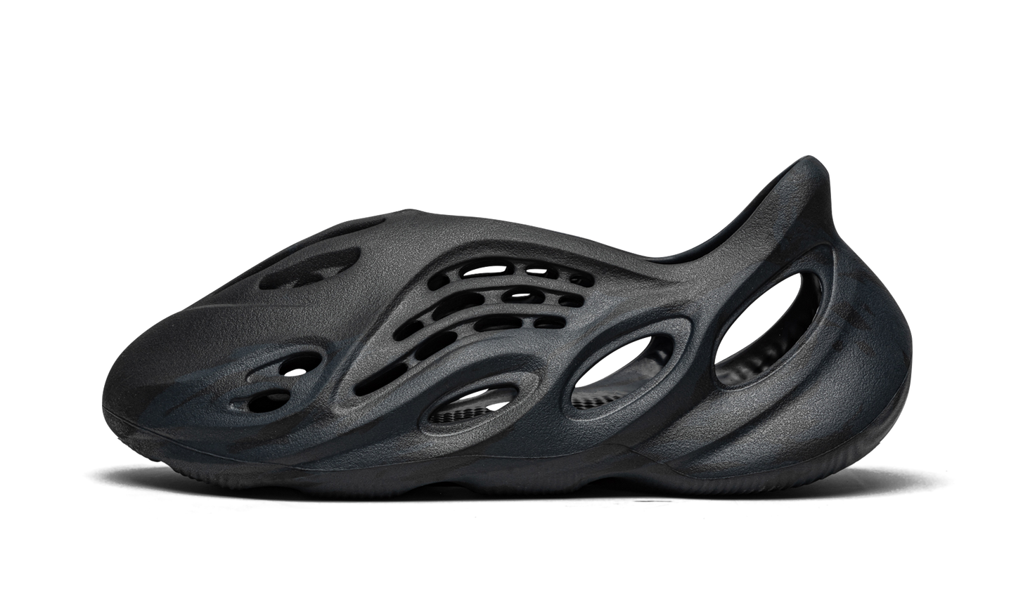 Yeezy Foam Runner 8E